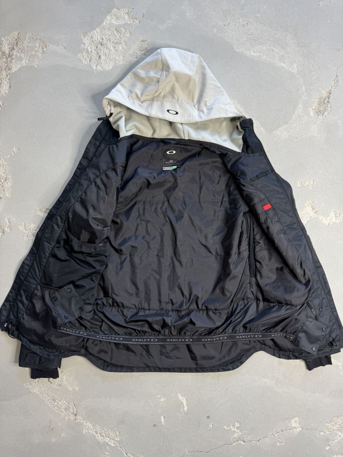 Oakley × Vintage Vintage Oakley Ski/Snowboard Jacket Size US M / EU 48-50 / 2 - 6 Thumbnail