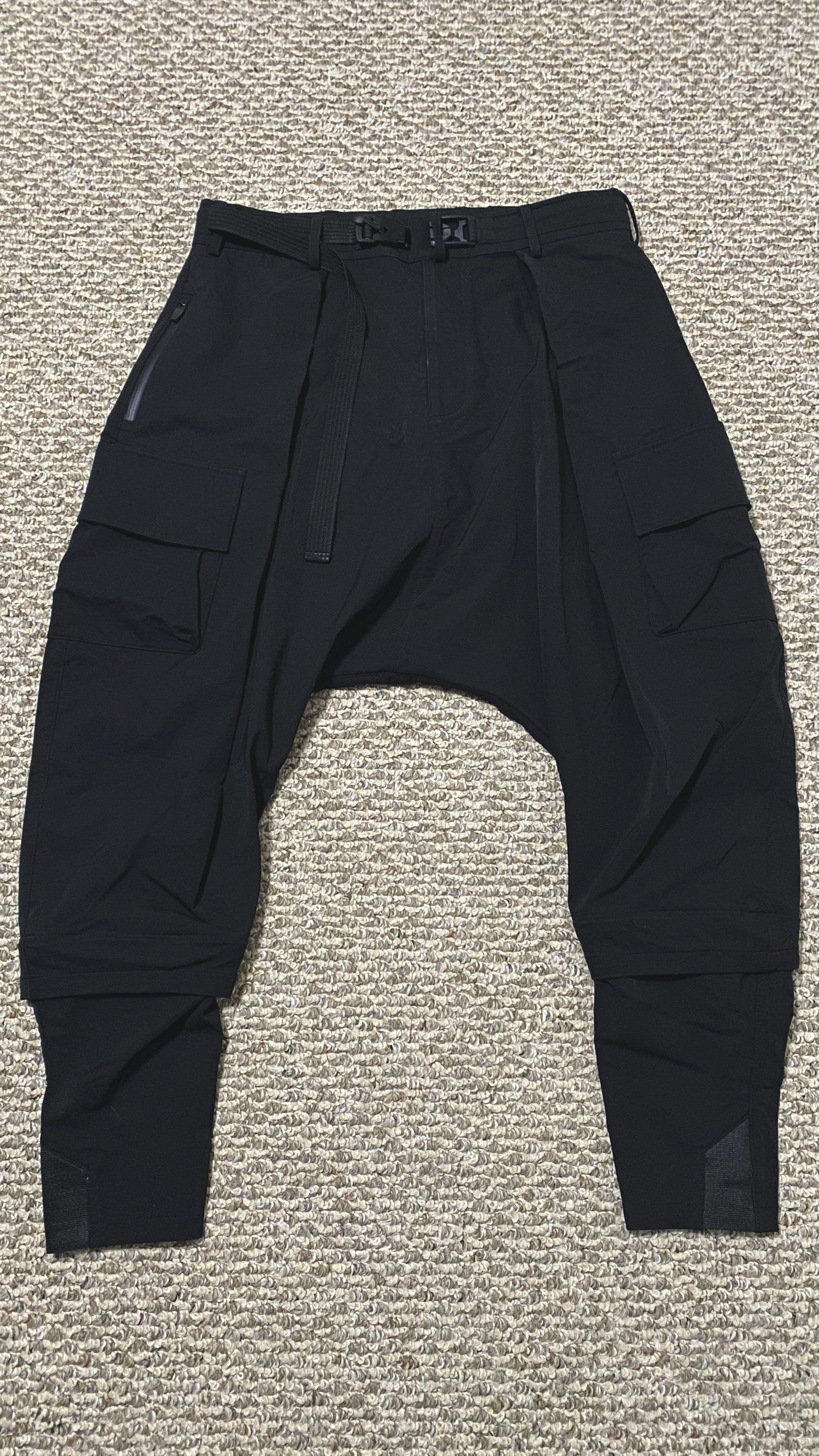 image of Enfin Leve Aldatze Pants in Black, Men's (Size 34)