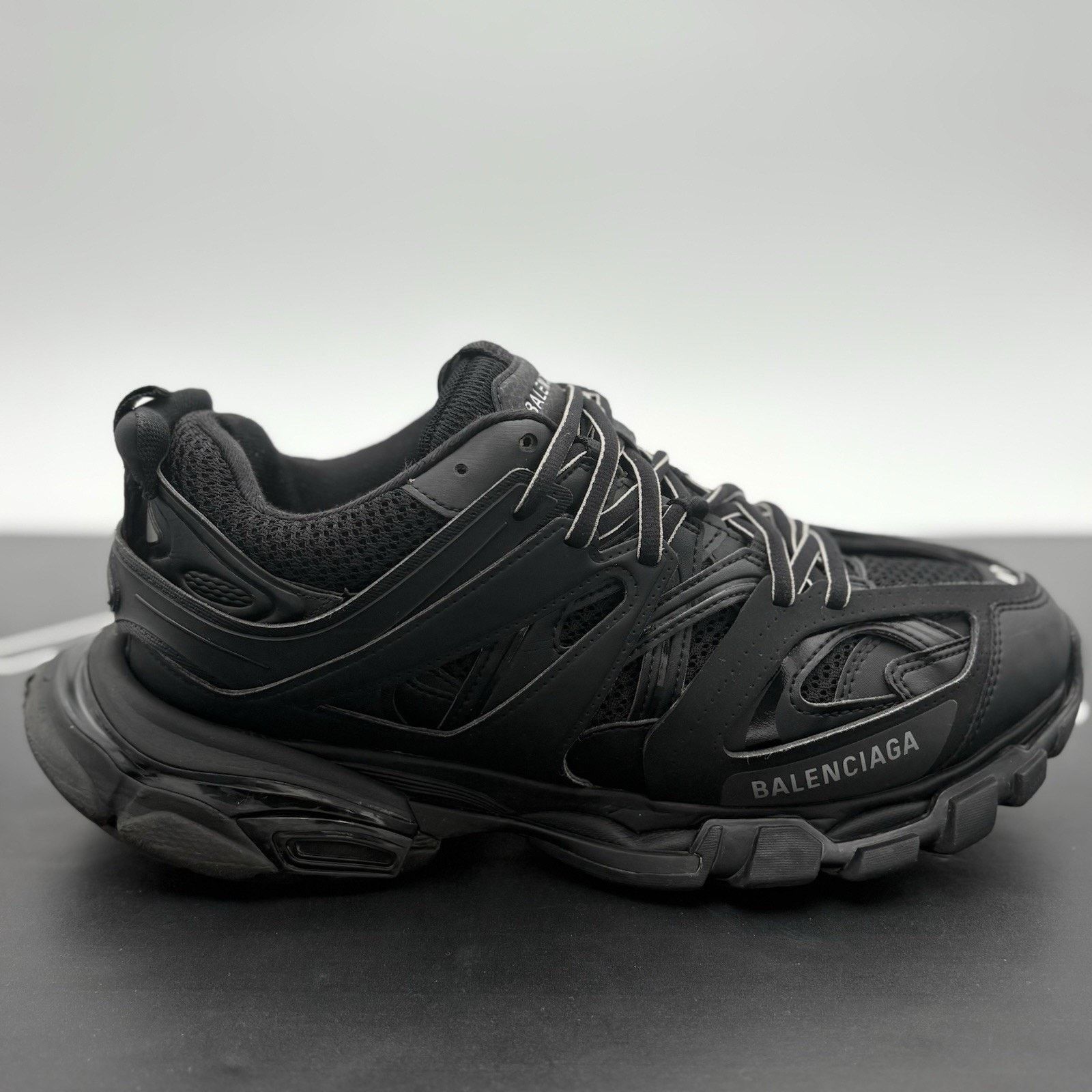 Balenciaga Balenciaga Track Sneaker ' Black ' | GOOD CONDITION! Size US 9 / EU 42 - 2 Thumbnail