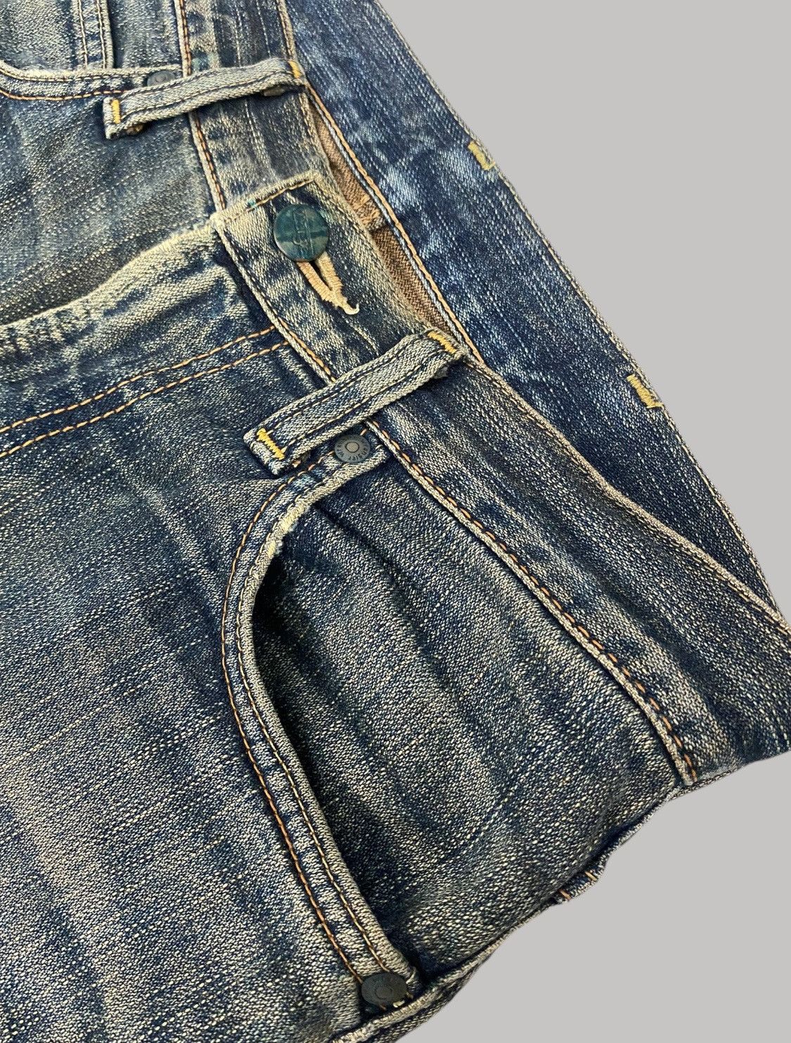 Japanese Brand × Wrangler Wrangler Denim Mud Washed Whisker Distressed Loose Fit Size US 30 / EU 46 - 10 Thumbnail