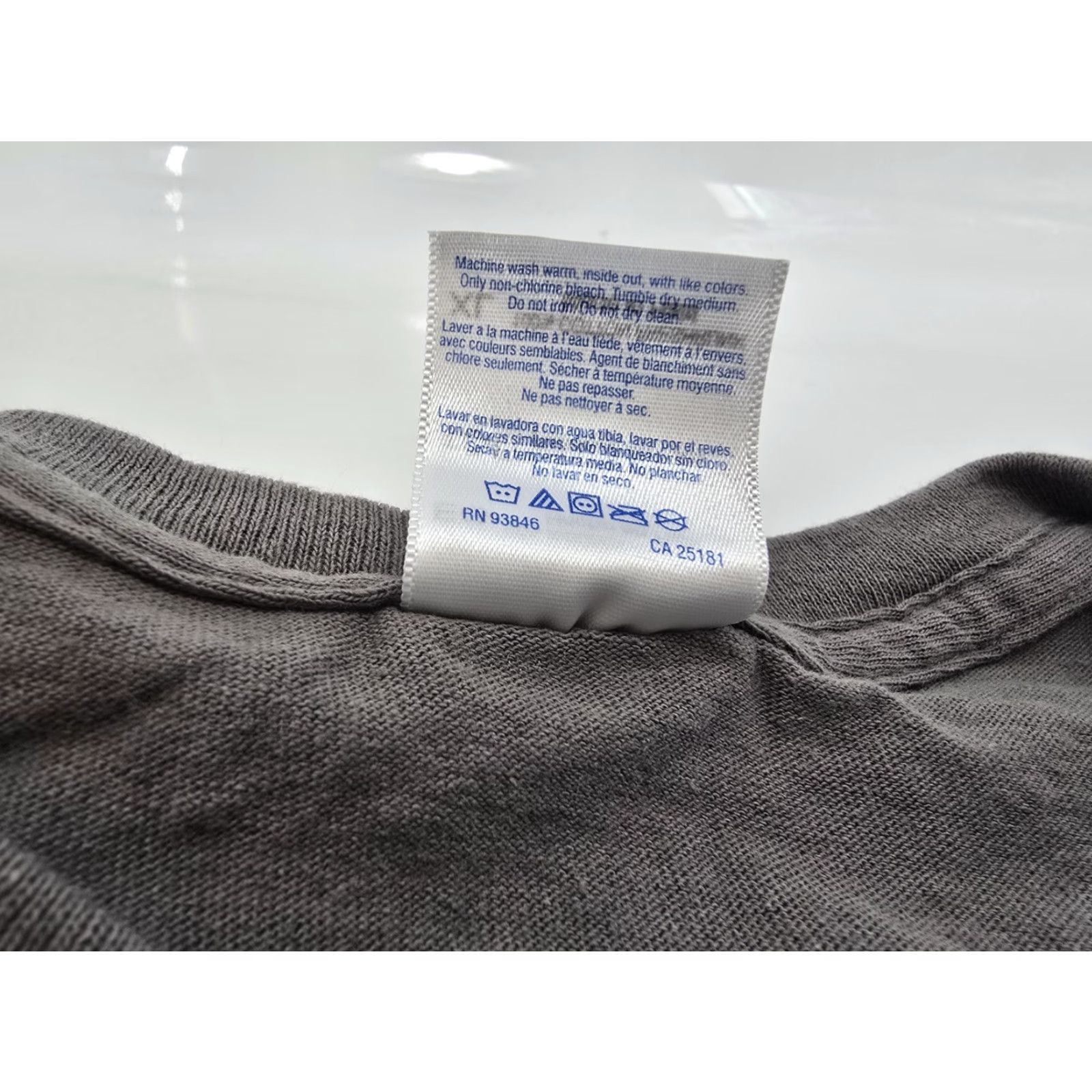 Vintage VINTAGE 2012 72nd 98 Lap Grand Prix Shirt Men XL Turkey Night Racing Perris Auto Speed Shirt Mens Gray CX Size US XL / EU 56 / 4 - 7 Thumbnail