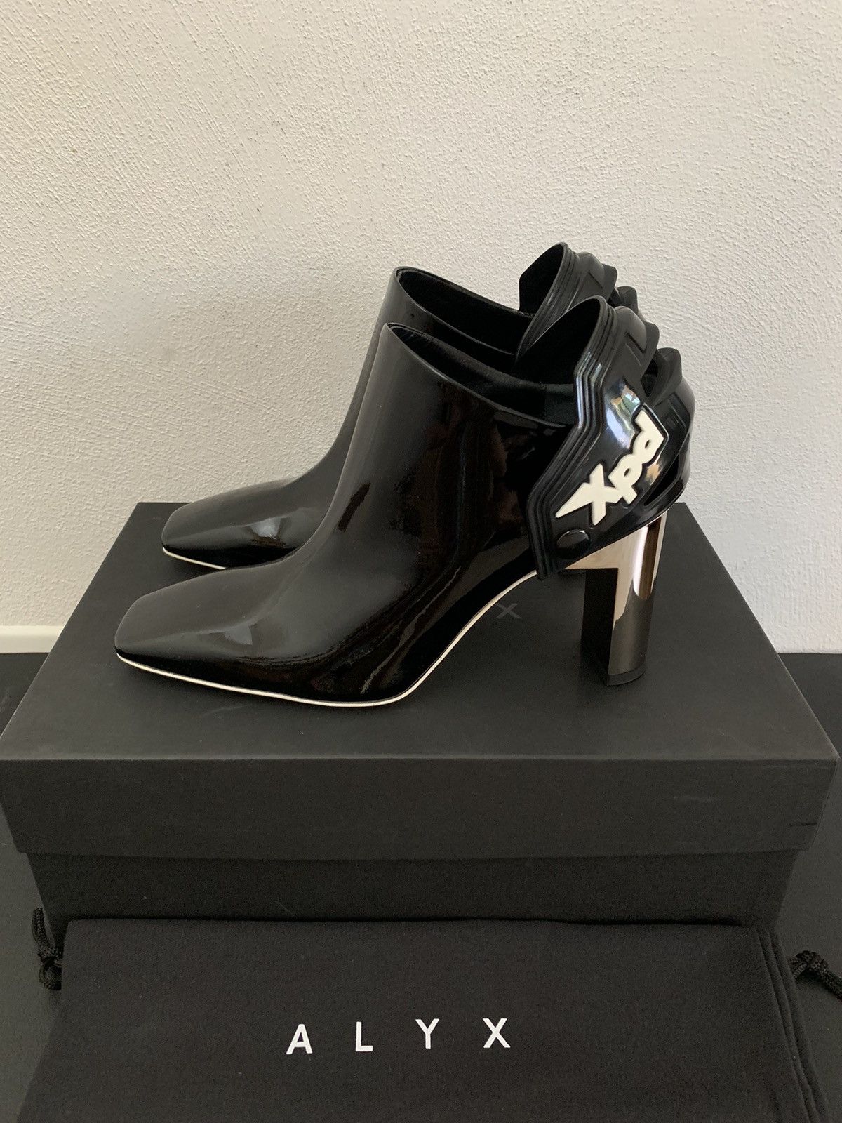 1017 ALYX 9SM Alyx Black Vernice Aw Moto Heel Size US 7 / IT 37 - 2 Thumbnail