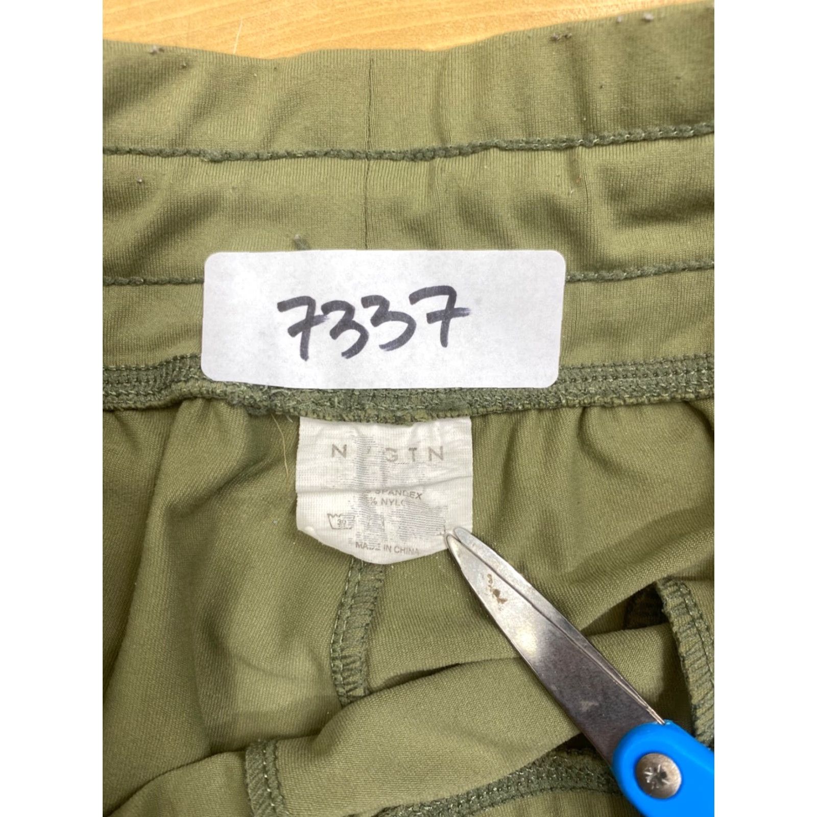 Vintage VINTAGE NVGTN Joggers Womens S Olive Green Casual Activewear Gym Training #7337 Size 28" / US 6 / IT 42 - 3 Thumbnail