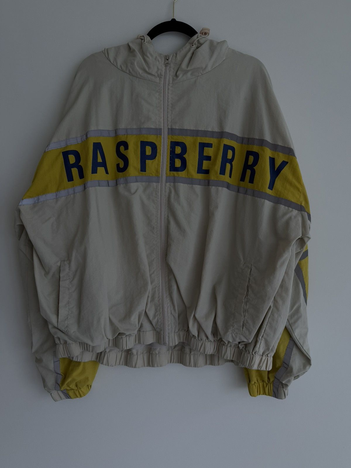 The GV Gallery GV Gallery Raspberry Reflective Windbreaker Jacket Size US XL / EU 56 / 4 - 1 Thumbnail