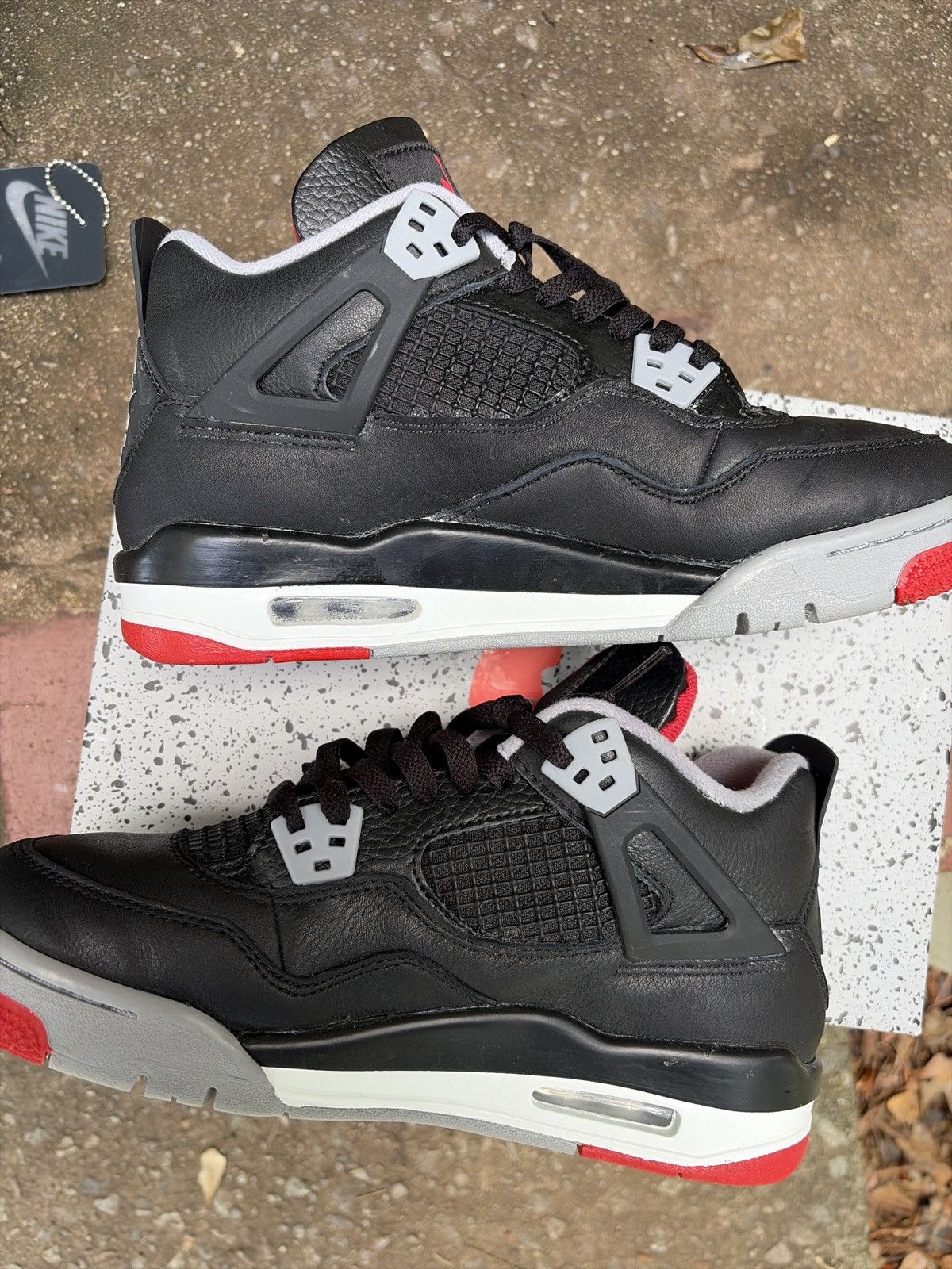 Jordan Brand Jordan 4 Bread Reimaged Size US 7 / EU 40 - 3 Thumbnail