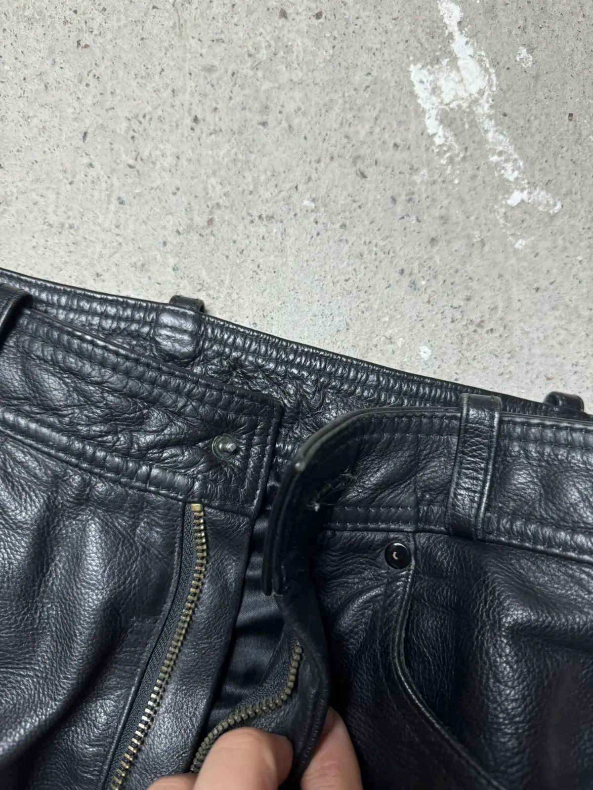 Vintage Vintage Y2K Leather Punk Biker Hearts Style Motorcycle Pants Size US 33 - 7 Thumbnail