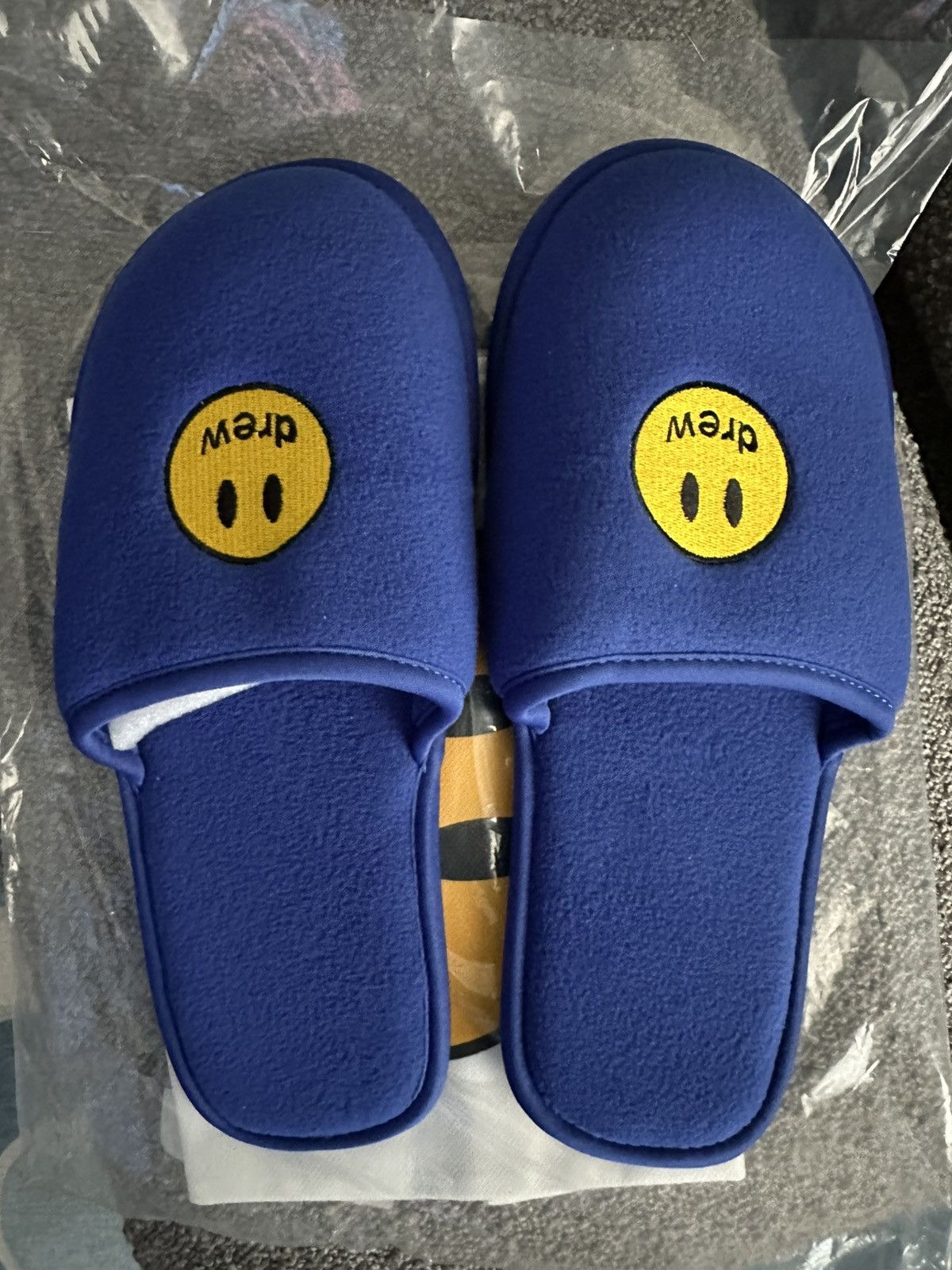 Drew House × Justin Bieber Drew House Mascot Smiley Slippers Size US 11 / EU 44 - 4 Thumbnail