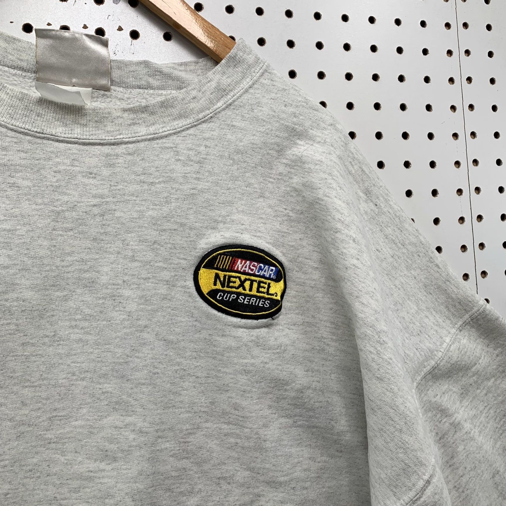 Hanes VINTAGE Hanes NASCAR Nextel Cup Series Sweatshirt Mens 2XL Gray Pullover Fleece Long Sleeve Size US XXL / EU 58 / 5 - 6 Thumbnail