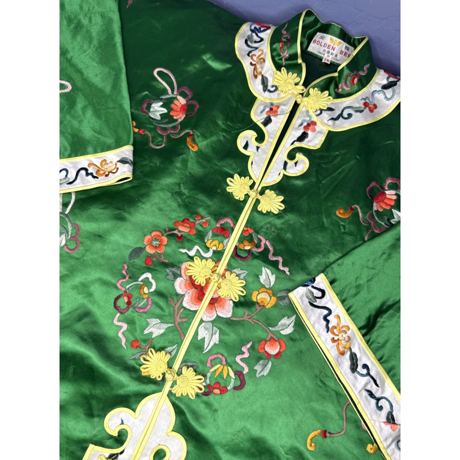 Vintage VINTAGE Golden Bee Chinese Silk Robe Embroidered Sz 10 Green Flowers Size ONE SIZE - 5 Thumbnail