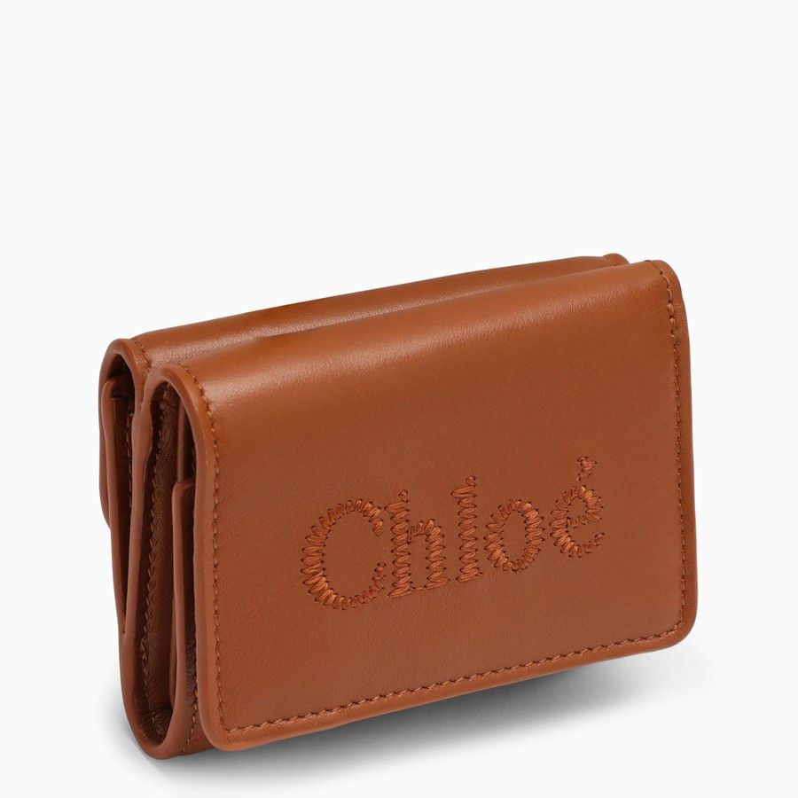 Chloe o1d2blof0824 Size : OS / Small Wallet in Brown Size ONE SIZE - 1 Thumbnail