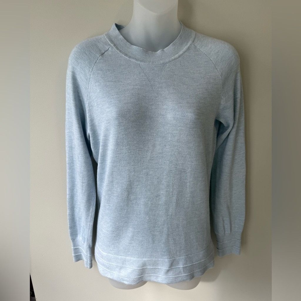 Lululemon Lululemon Athletica Light Gray Crew Neck Sweater Size M / US 6-8 / IT 42-44 - 1 Thumbnail