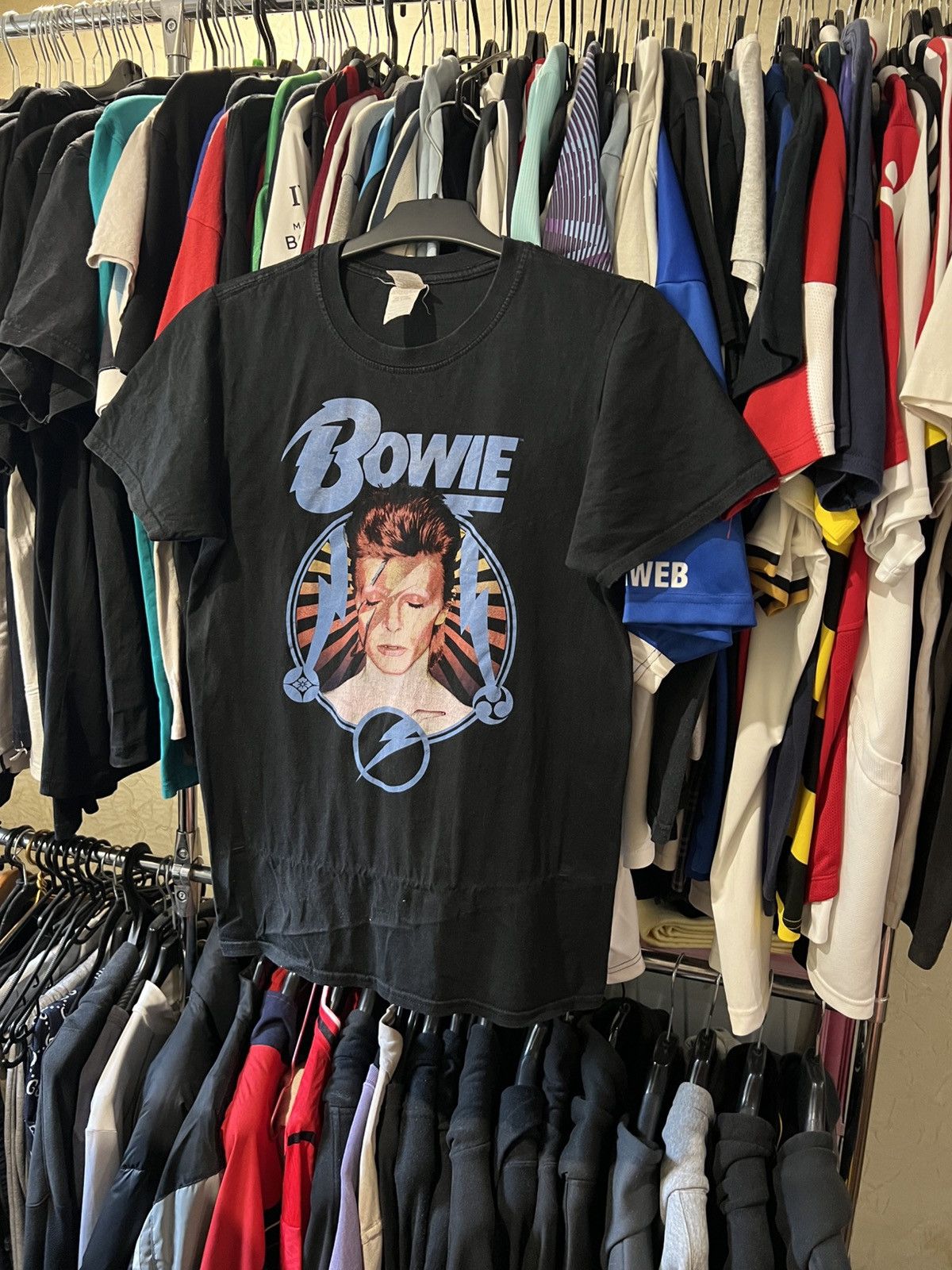 Band Tees VINTAGE DAVID BOWIE STARBURST GRAPHIC AOP T SHIRT BAND ROCK Size US S / EU 44-46 / 1 - 1 Thumbnail