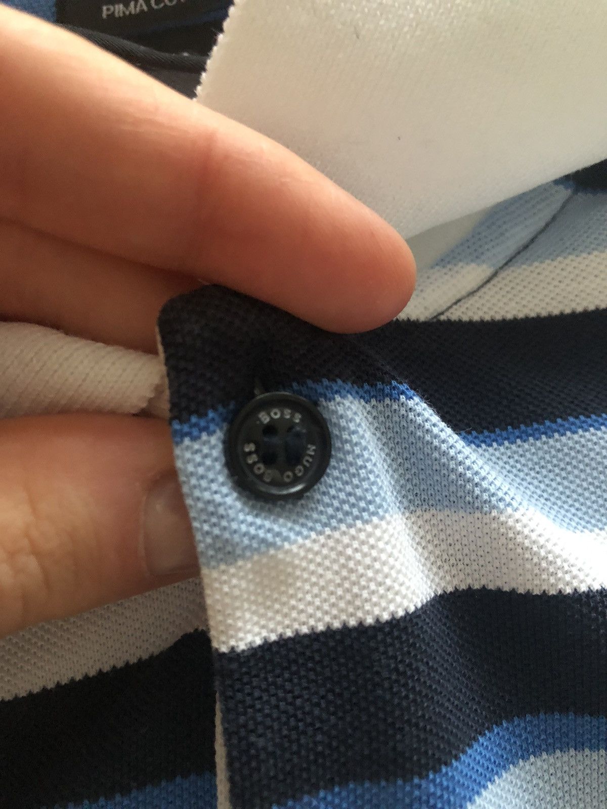 Hugo Boss HUGO BOSS VINTAGE CLASSIC POLO SHIRT Size US L / EU 52-54 / 3 - 3 Thumbnail