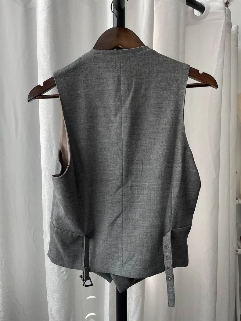 Maison Margiela Maison Margiela Dark brown casual three-button vest Size US S / EU 44-46 / 1 - 2 Thumbnail
