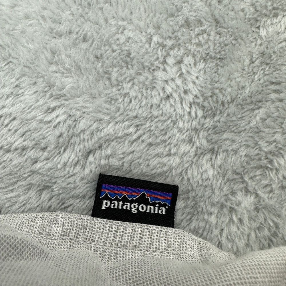 Patagonia Patagonia Grey Shirt Men’s Size M Size US M / EU 48-50 / 2 - 5 Thumbnail