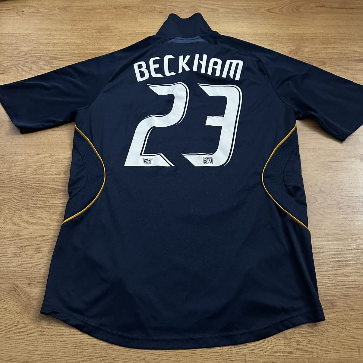 Adidas Beckham Vintage LA Galaxy 08-07 Adidas Away Jersey Size US M / EU 48-50 / 2 - 6 Thumbnail
