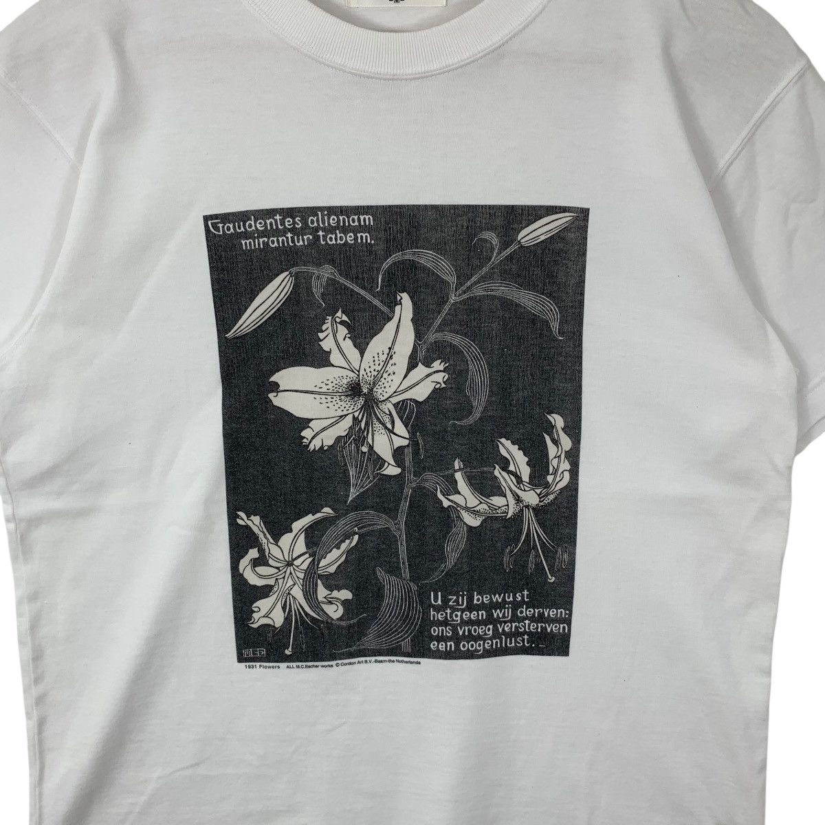 Vintage Vintage 90’ M.C. ESCHER FLOWER Gaudentes Painting Tee Shir Size US M / EU 48-50 / 2 - 5 Thumbnail