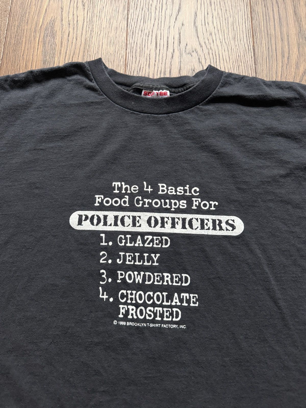 Vintage Vintage 90s Police Officer Food Groups Graphic Tee Size US L / EU 52-54 / 3 - 2 Thumbnail