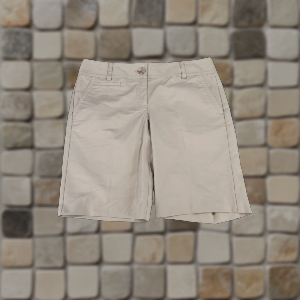 Ann Taylor Ann Taylor Shorts Womens 6 Light Brown Cotton Chinos Signature Fit NEW Size 28" / US 6 / IT 42 - 1 Thumbnail