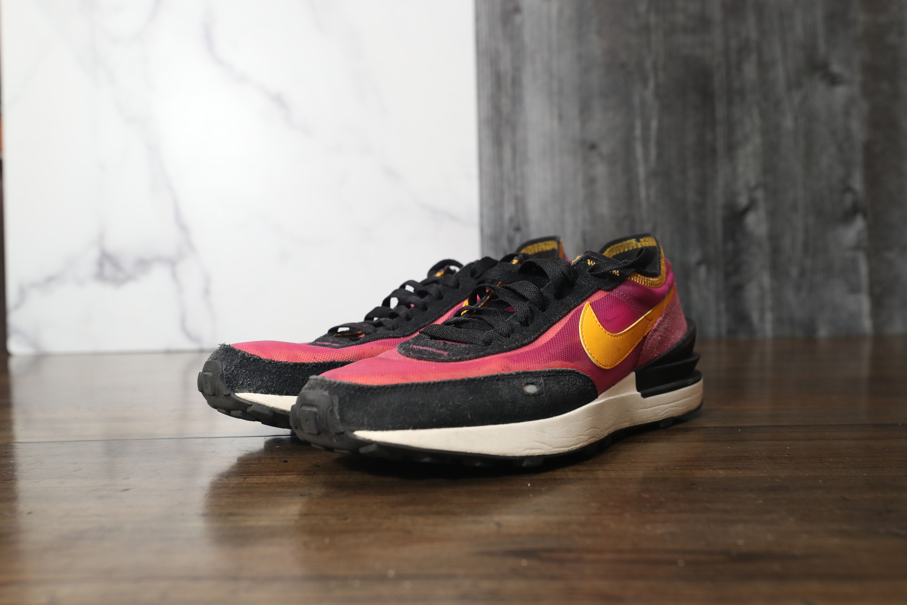 Nike Nike Women's Waffle One (11) Size US 11 / IT 41 - 1 Thumbnail