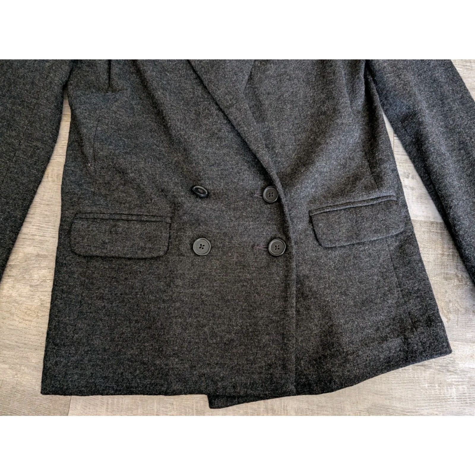 J.Crew J.CREW Blazer Wool Benny Womens Grey Double Breasted Jacket Size 2 EUC Jacket/Coat Short Length Button Closure Classic Preppy 3-4? Size XS / US 0-2 / IT 36-38 - 2 Thumbnail