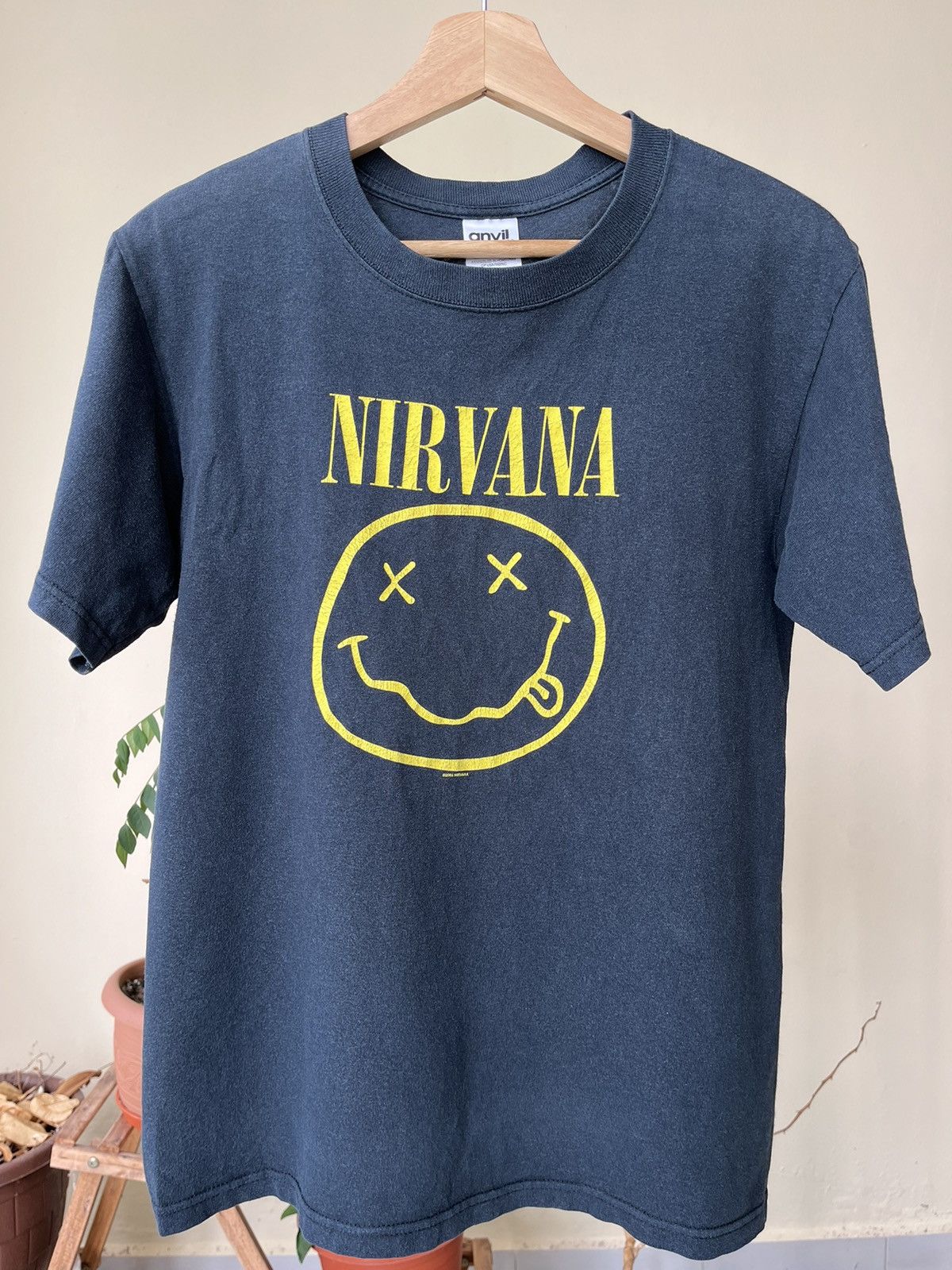 Band Tees × Vintage Vintage Nirvana 03’ Smiley Face Size US S / EU 44-46 / 1 - 1 Thumbnail