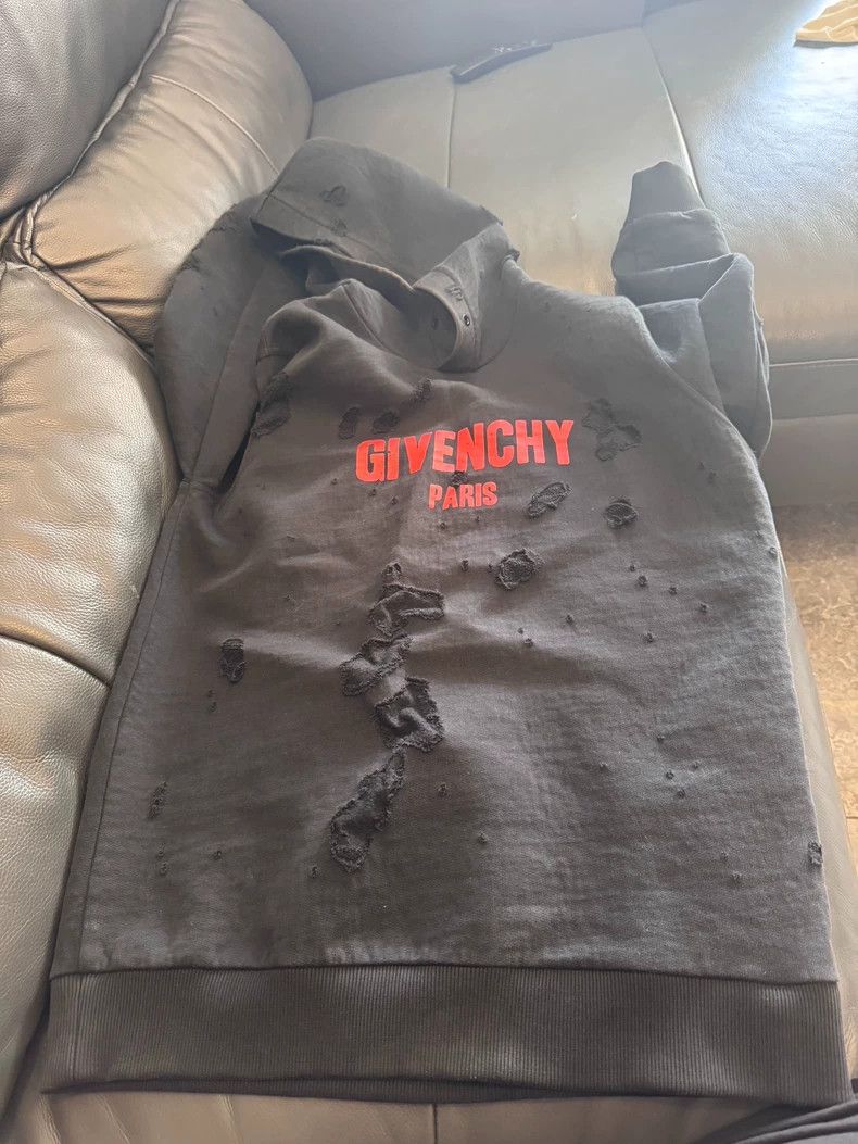 Givenchy Givenchy Black Red Logo Ripped Hoodie Size US M / EU 48-50 / 2 - 1 Thumbnail