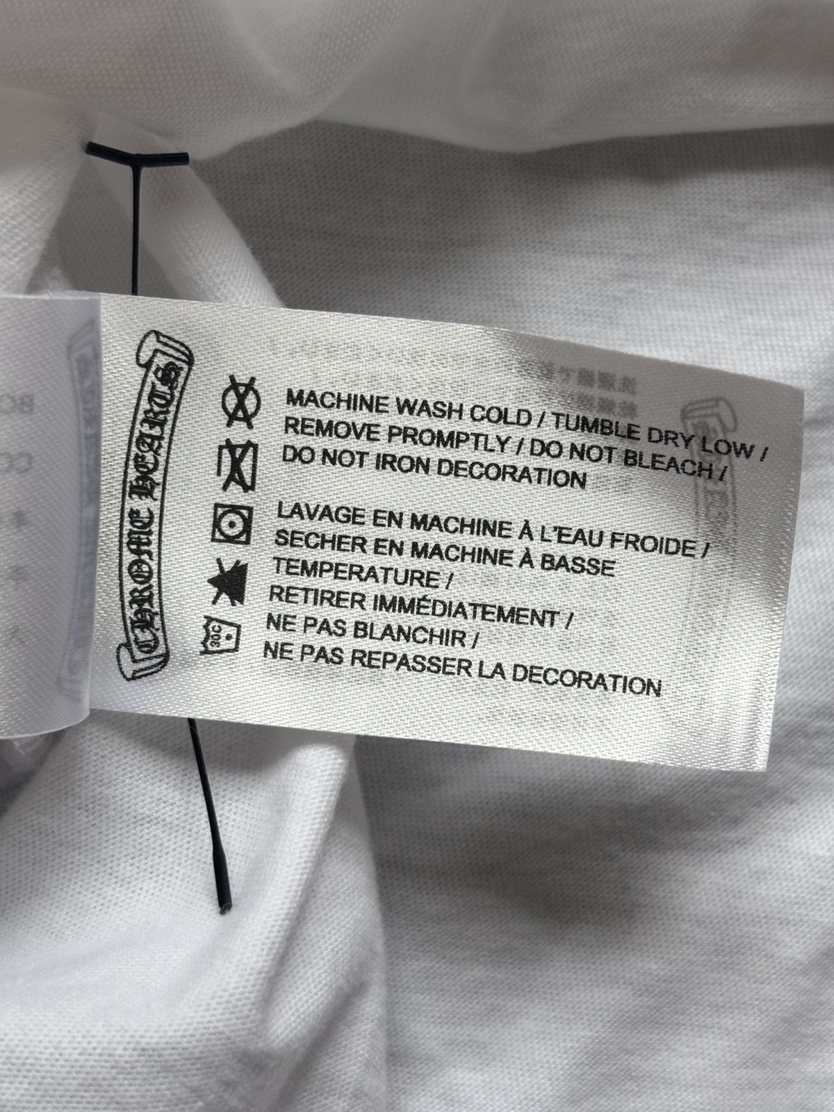 Chrome Hearts Chrome Hearts White Neck Logo Tee Size US L / EU 52-54 / 3 - 9 Thumbnail