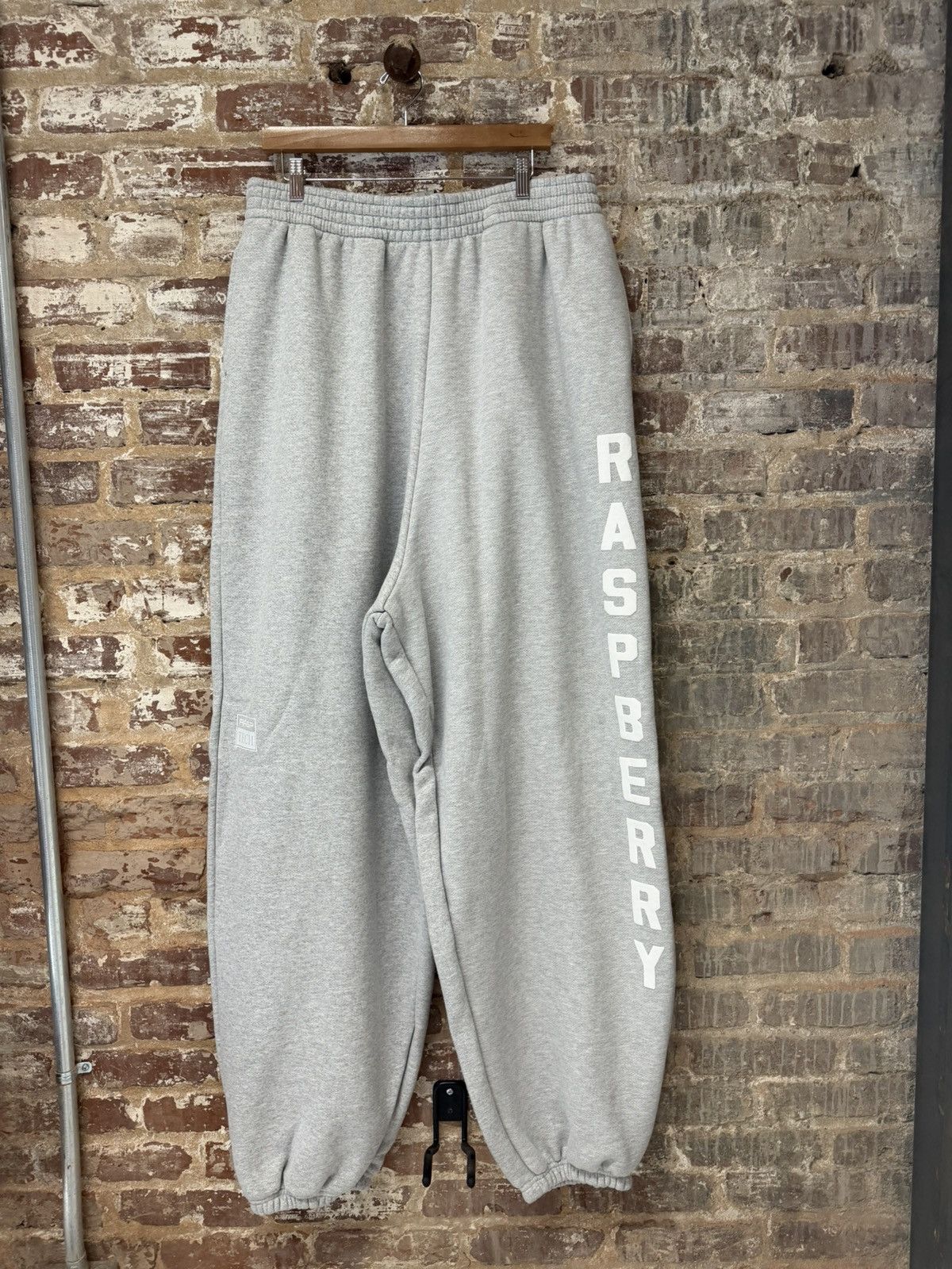 The GV Gallery Raspberry Hills Sweatpants Size US 38 / EU 54 - 1 Thumbnail