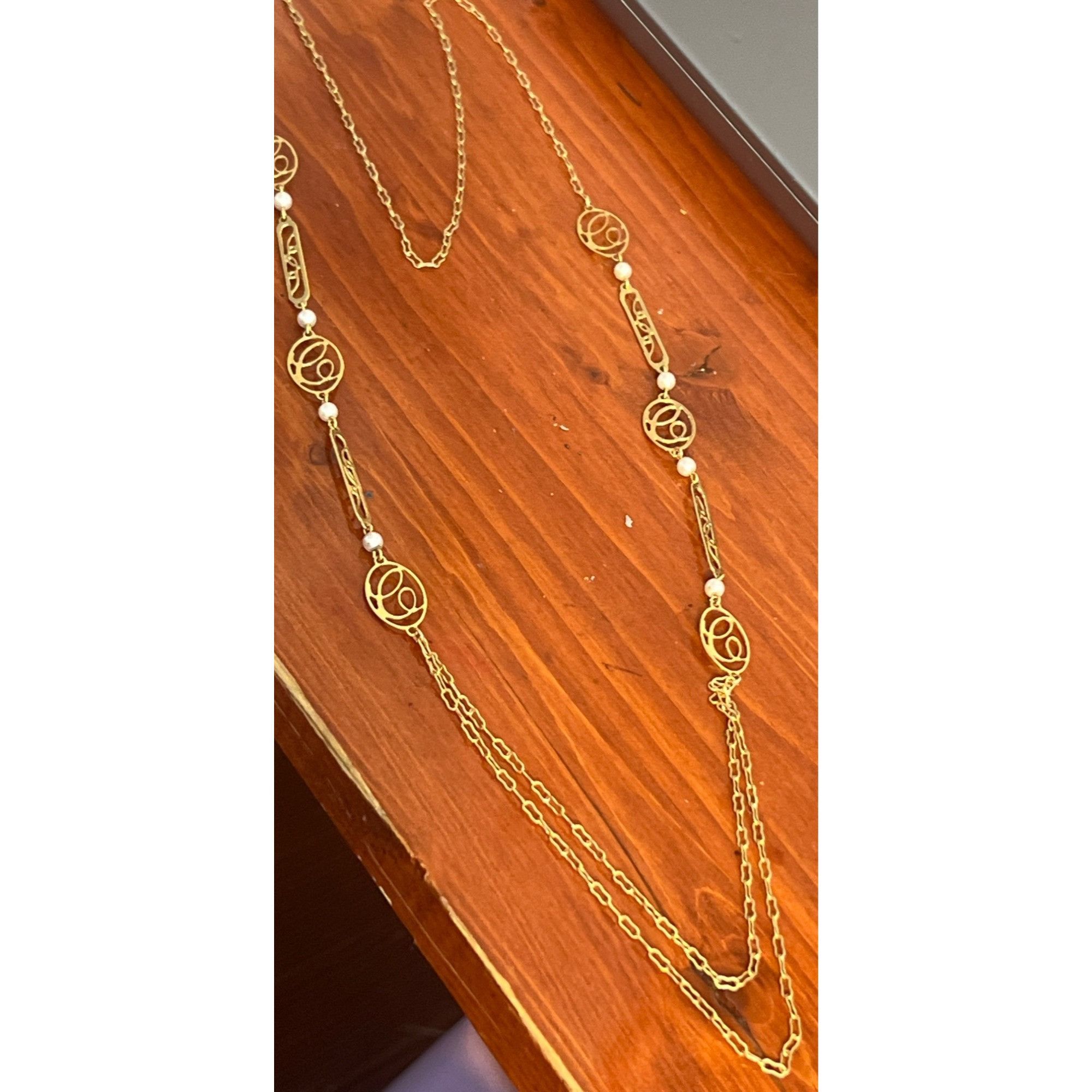 Other Vintage Gold Tone Avon Necklace Script Initial C Faux Pearl Size ONE SIZE - 1 Thumbnail