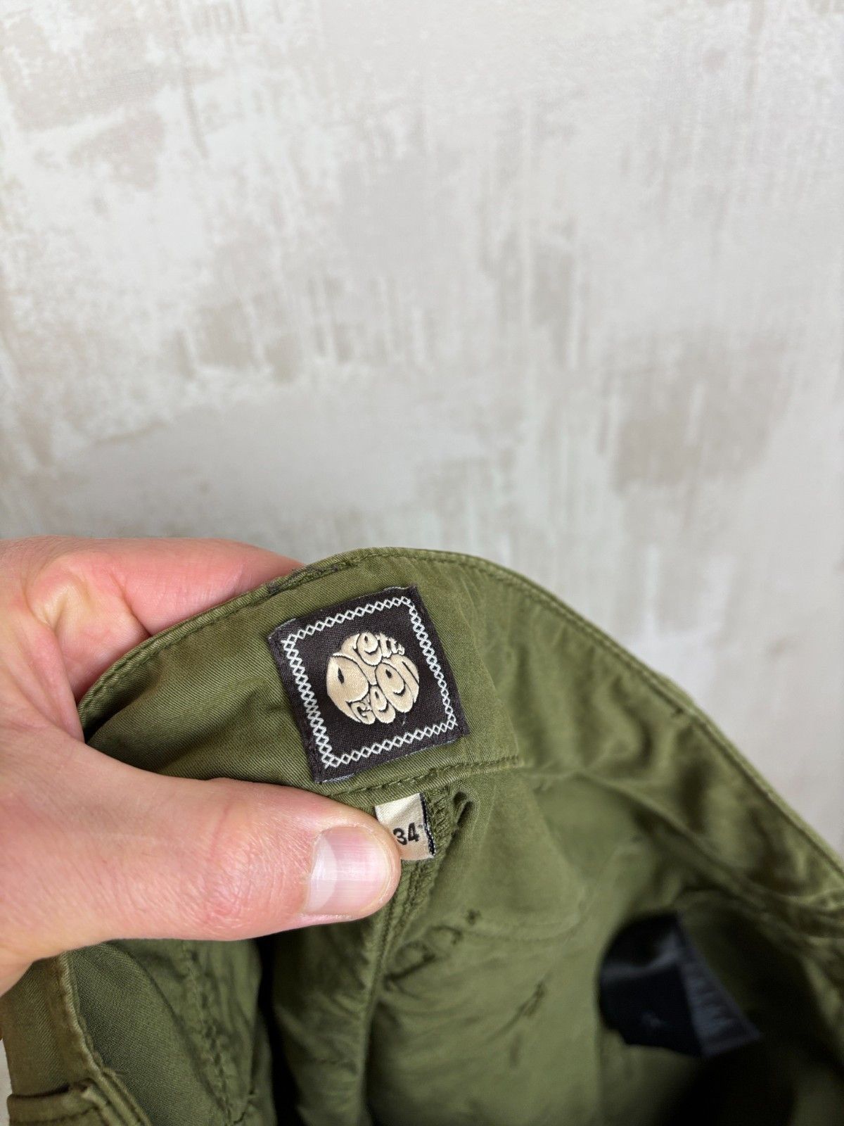 Pretty Green Pretty Green Army Cargo Bermuda Shorts Men's Size W 34 Size US 34 / EU 50 - 17 Thumbnail