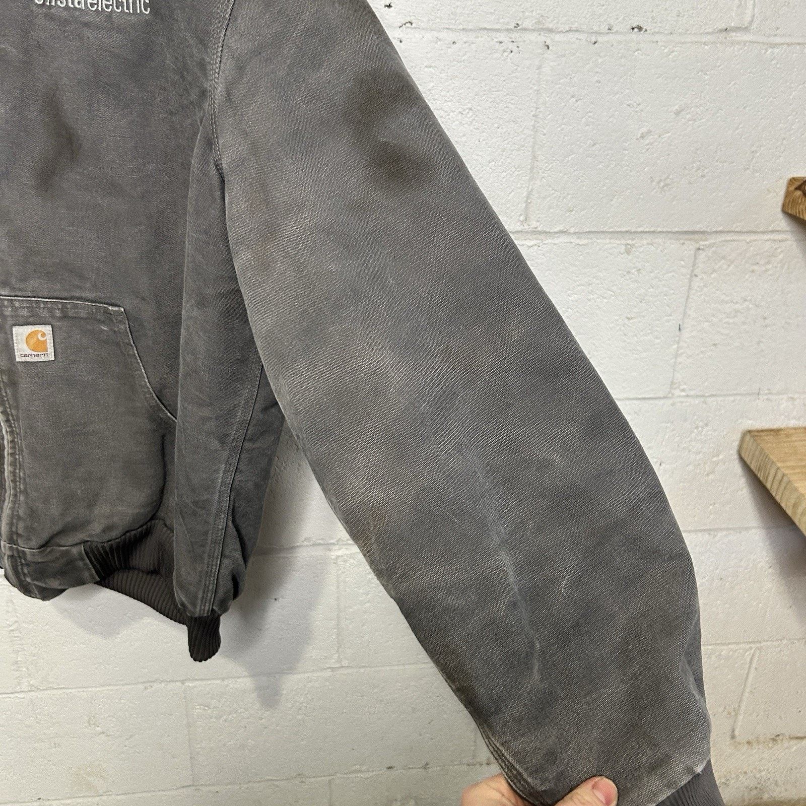 Carhartt Carhartt Quilted Hooded Active Jacket “Gravel/Grey” J140-GVL Size US XL / EU 56 / 4 - 5 Thumbnail