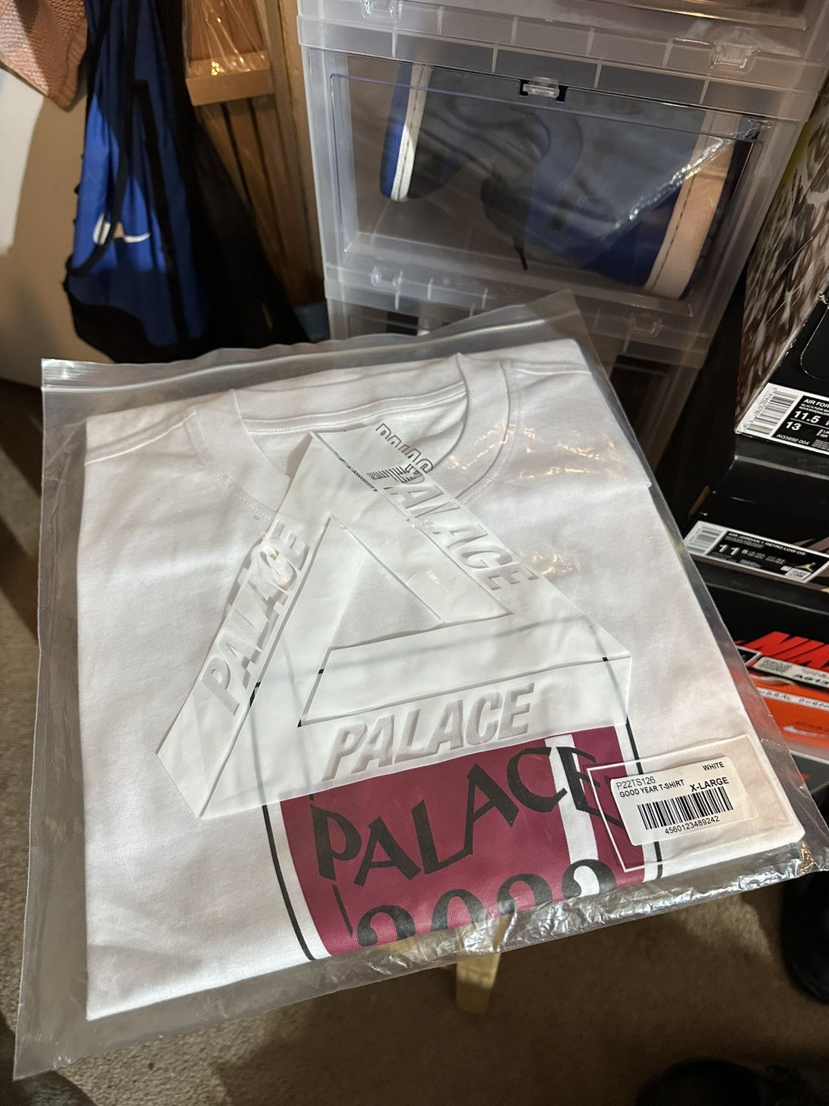 Palace Palace Good Year Tee (White/XL) Size US XL / EU 56 / 4 - 2 Thumbnail