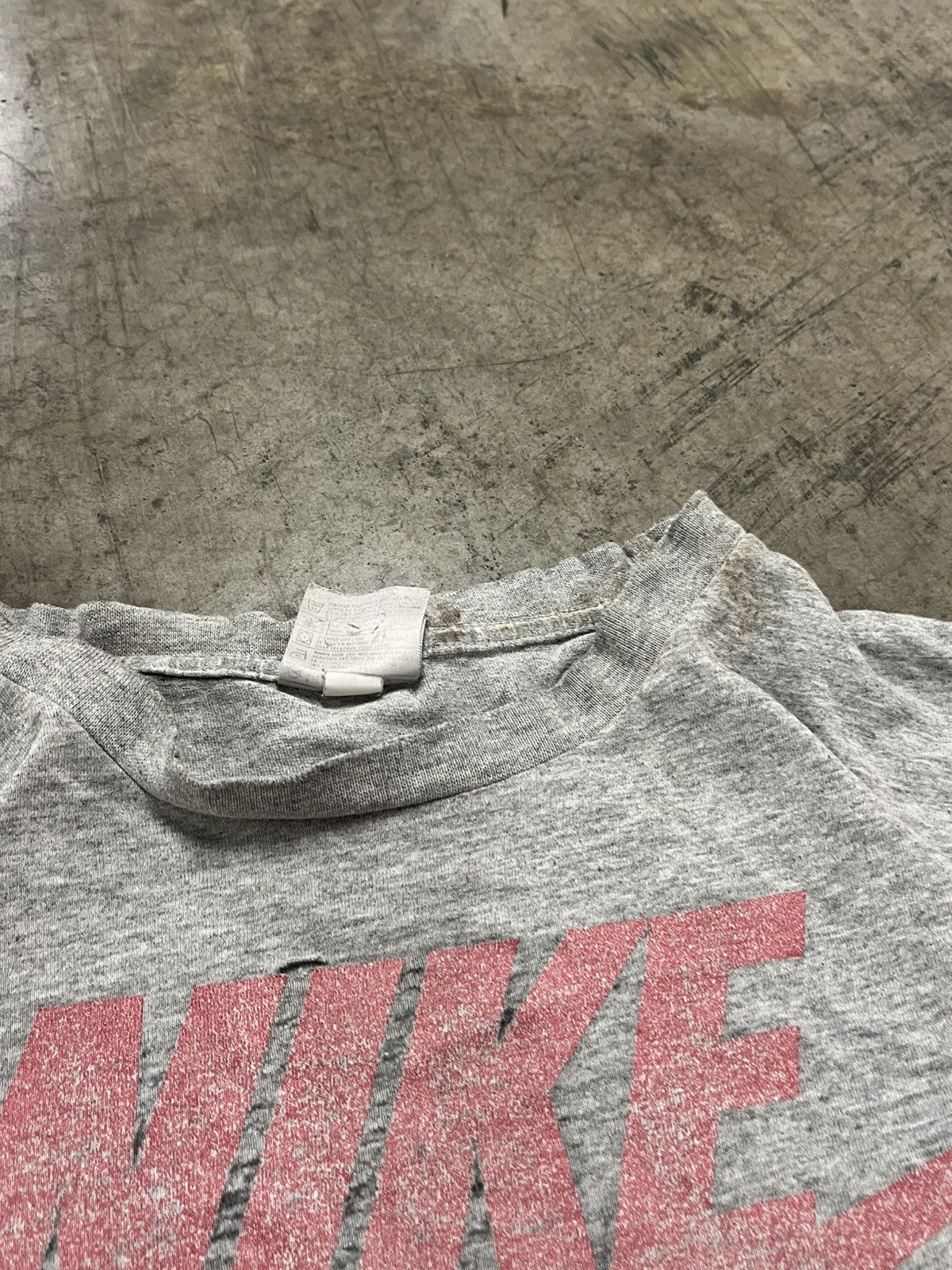 Nike × Vintage Nike spell out thrashed and faded tee shirt hype rare Size US XL / EU 56 / 4 - 5 Thumbnail