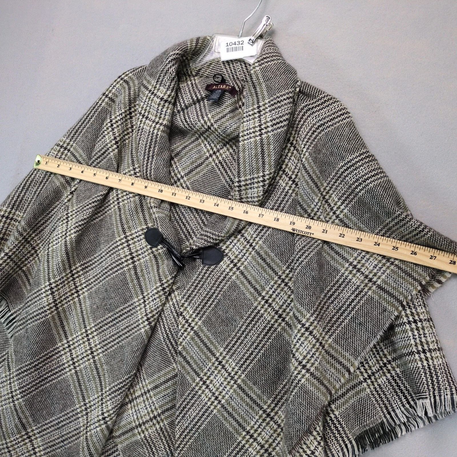 Other Altare Soft Knit Plaid Fringe Cape Poncho Women's One Size Size ONE SIZE - 4 Thumbnail