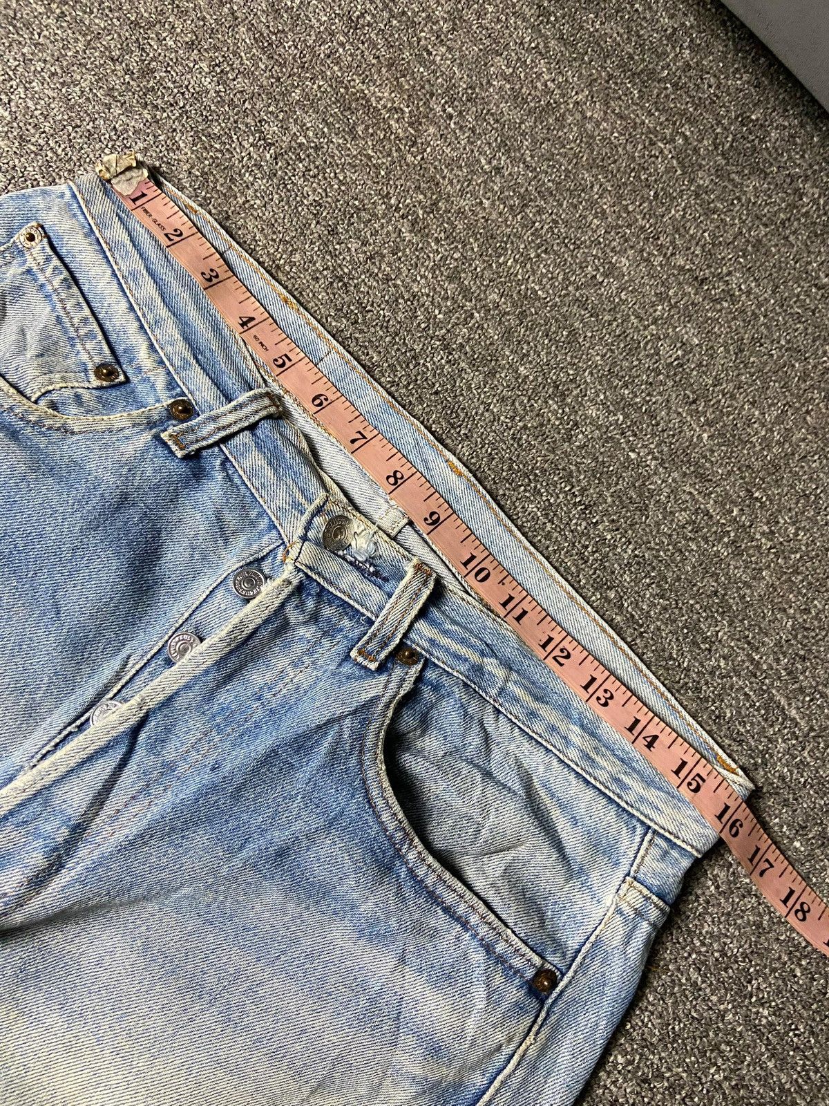 Levi's Levis Strauss Co. Distressed Ripped Jeans (158) Size US 32 / EU 48 - 8 Thumbnail