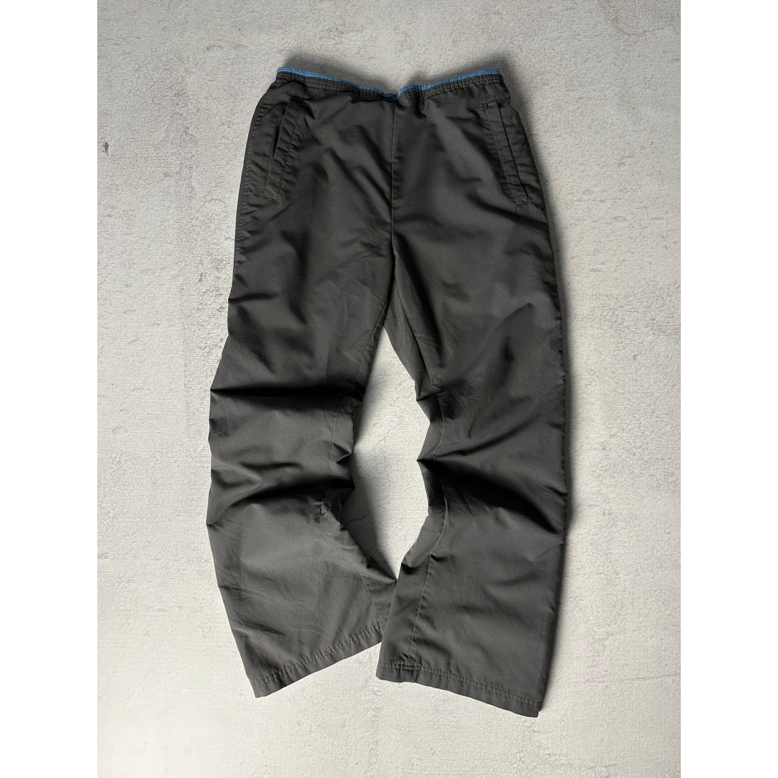 Reebok Vintage Reebok Track Pants - Women's Small, Pre-Owned Pants Size 30" / US 8 / IT 44 - 1 Thumbnail