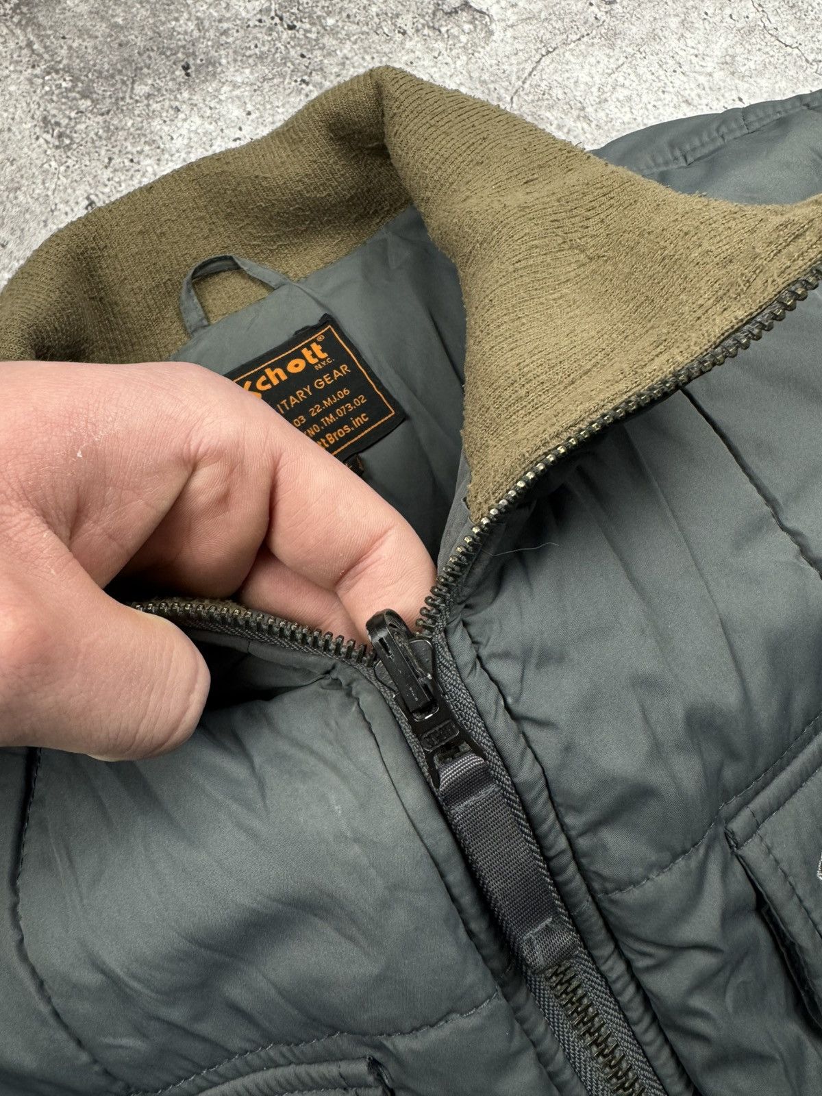Schott Vintage SCHOTT Y2K Quilted Long Jacket Bomber Flight Militar Size US XL / EU 56 / 4 - 5 Thumbnail