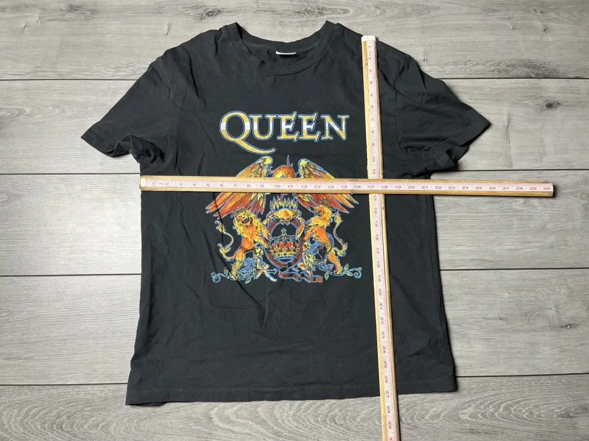 Band Tees Queens Tshirt rock band size Large Size US L / EU 52-54 / 3 - 5 Thumbnail