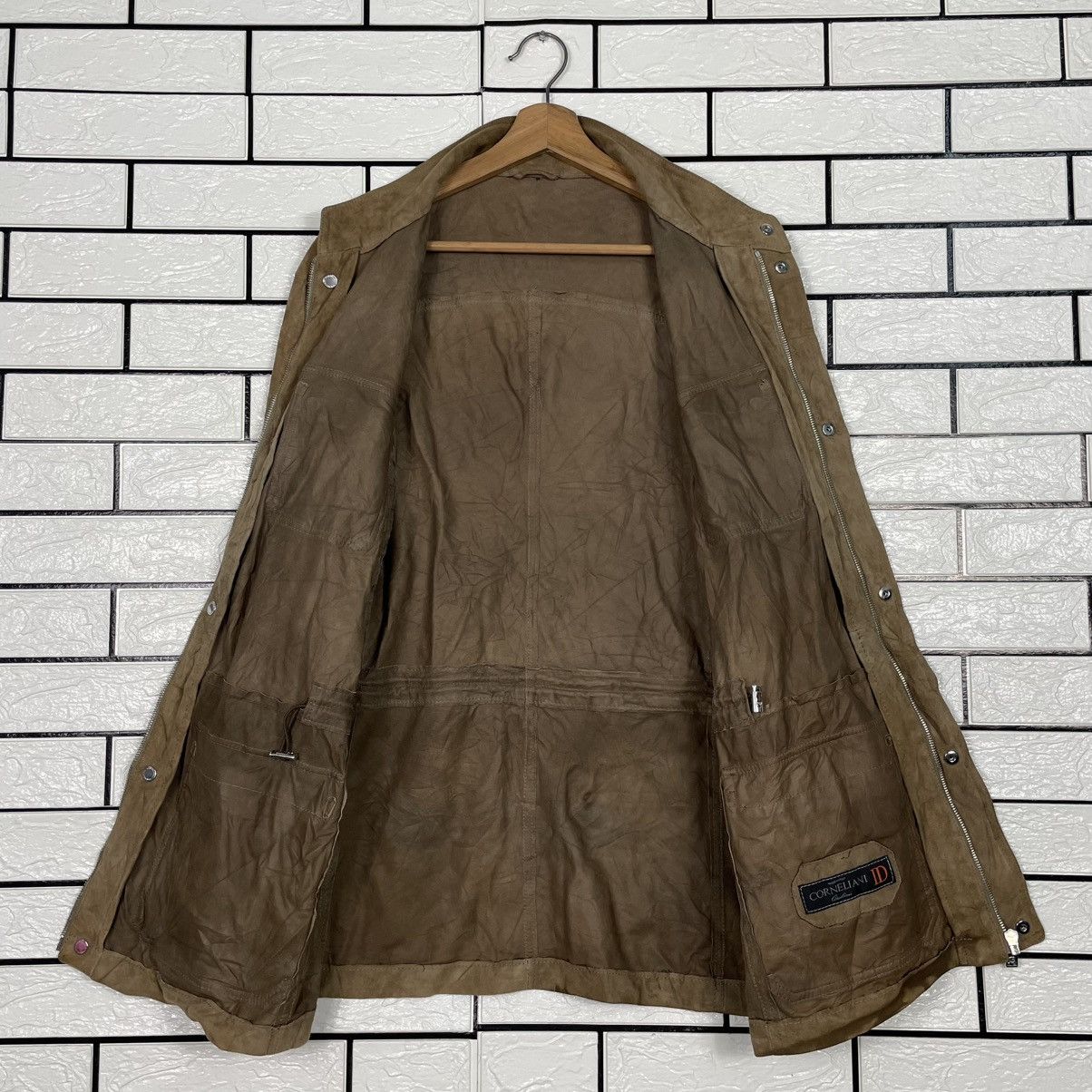 Corneliani Corneliani Multipocket Suede Leather Jacket Made In Italy Size US M / EU 48-50 / 2 - 11 Thumbnail