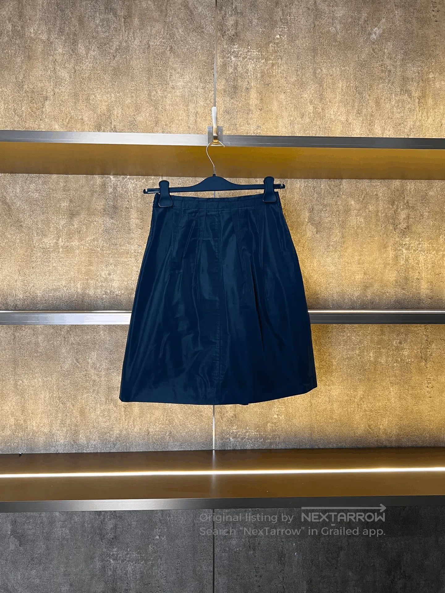 Miu Miu Miumiu 3D Flower Skirt. Size 37" - 2 Thumbnail