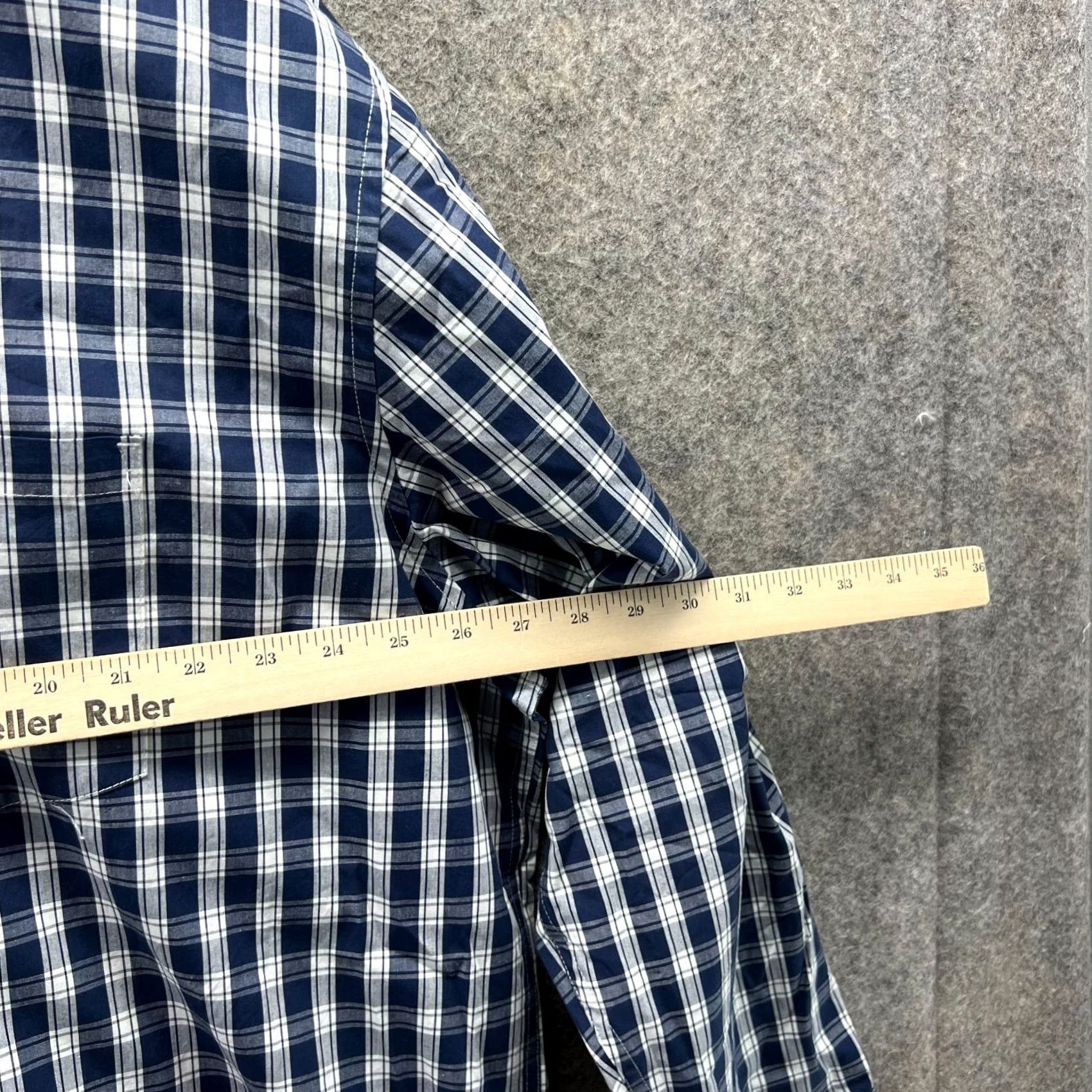 Izod Izod Shirt Mens XXL Blue Navy White Button-Down Checkered Dress Gingham 2XL Size 48R - 3 Thumbnail