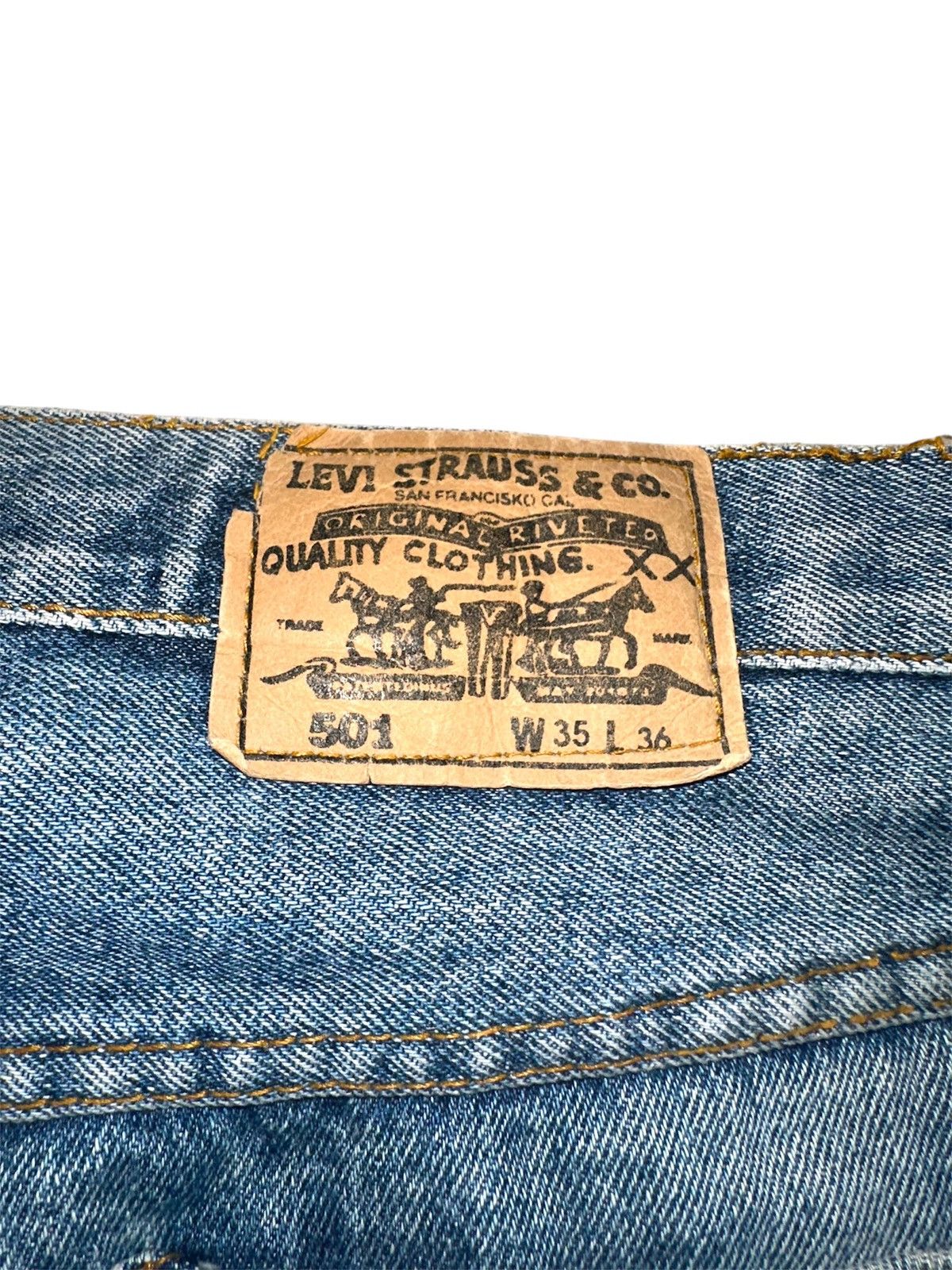 Levi's Vintage Clothing Levis x vintagex 501 (in brand new condition) Size US 35 - 10 Thumbnail