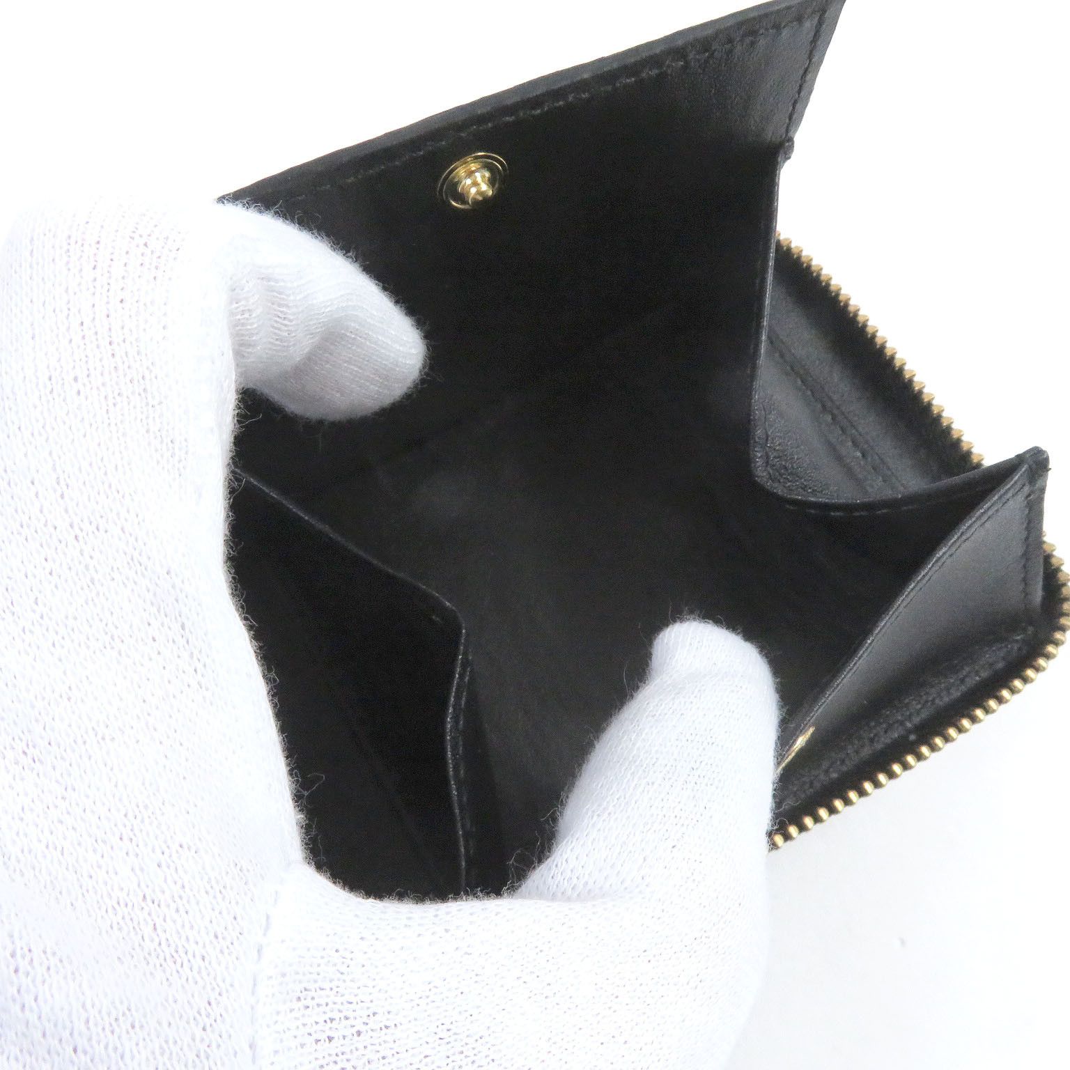 Comme des Garcons Wallet Plain Round Zipper Leather Compact Black Size ONE SIZE - 6 Thumbnail
