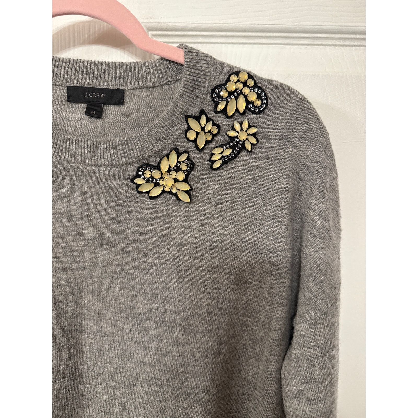 J.Crew J. Crew Wool & Viscose Blend Embellished Front Sweater, M Size M / US 6-8 / IT 42-44 - 2 Thumbnail