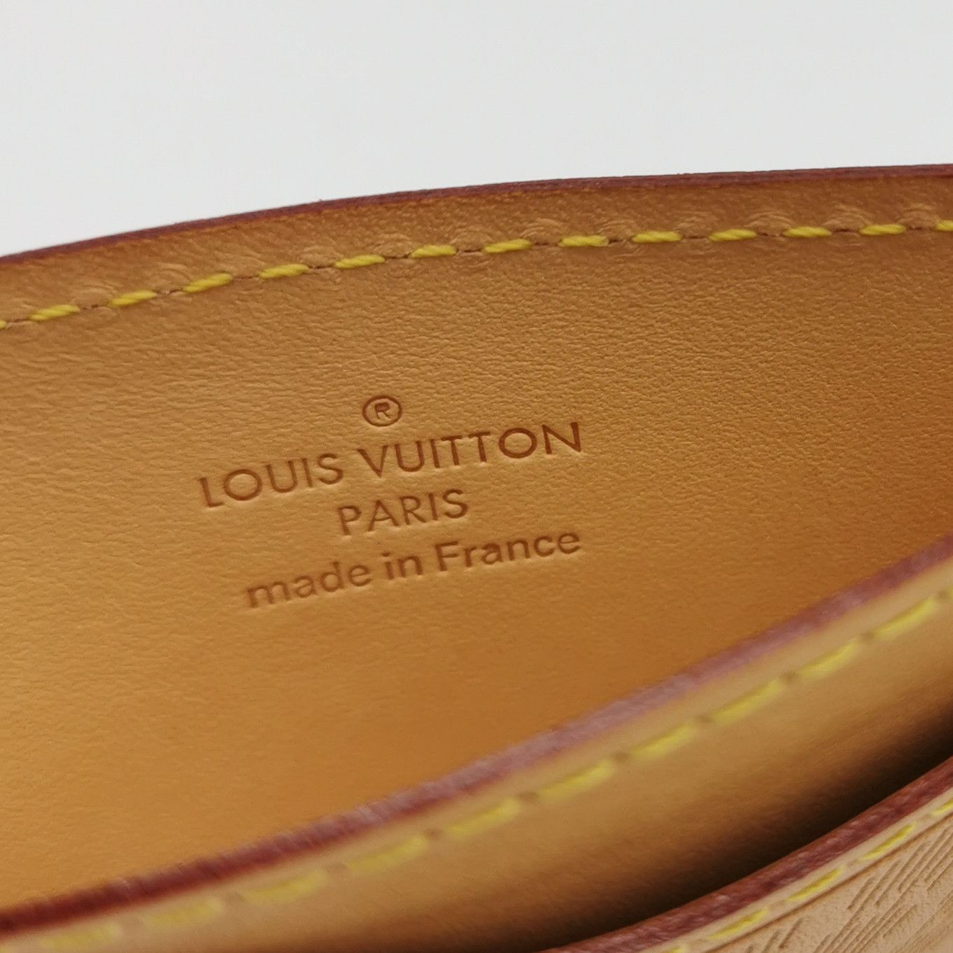 Louis Vuitton Louis Vuitton (LV) Vegetable Tanned Leather Letter Embossed Size ONE SIZE - 5 Thumbnail