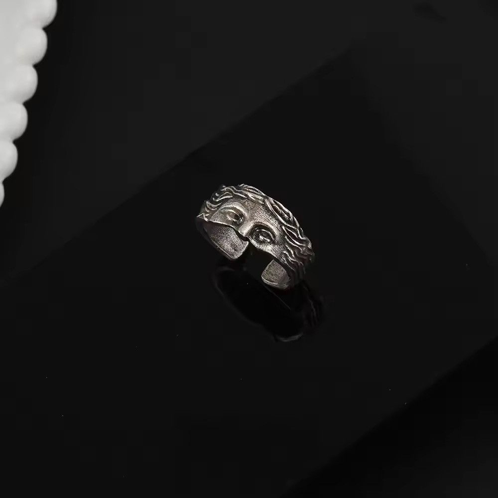 Vintage Half Face Venus Resizeable Ring Size ONE SIZE - 3 Thumbnail