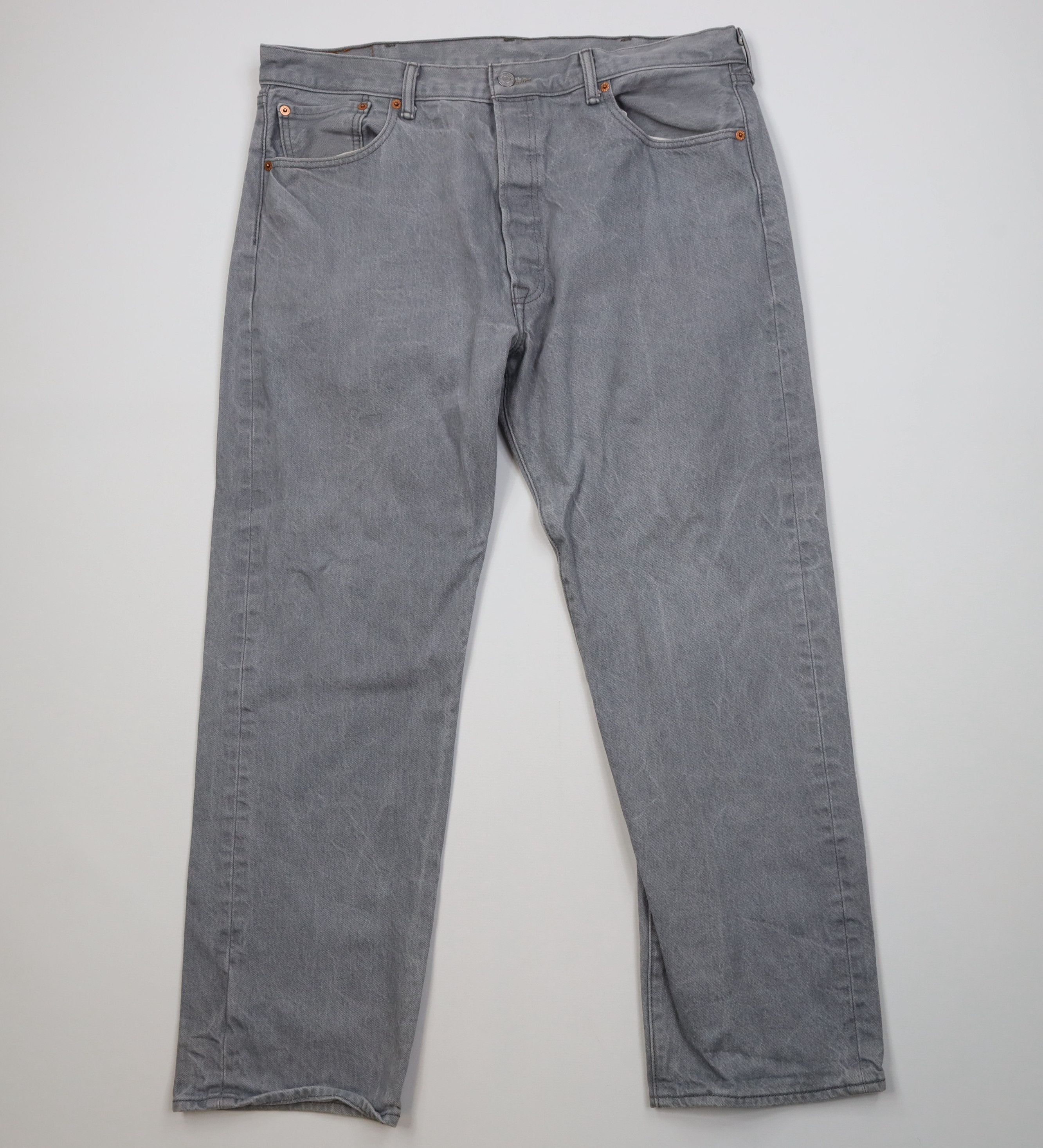 Levi's Vintage Y2K Levis 501xx Wash Button Fly Original Fit Jeans Size US 40 / EU 56 - 1 Thumbnail