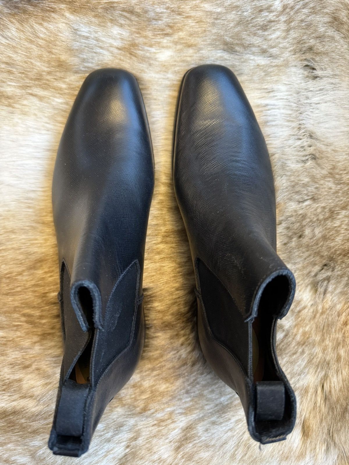 Saffiano leather Chelsea boot