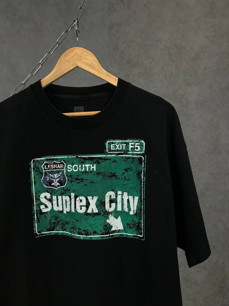 WWE Suplex Ciry Brock Lesnar WWE WWF wrestling tee Size US XL / EU 56 / 4 - 3 Thumbnail